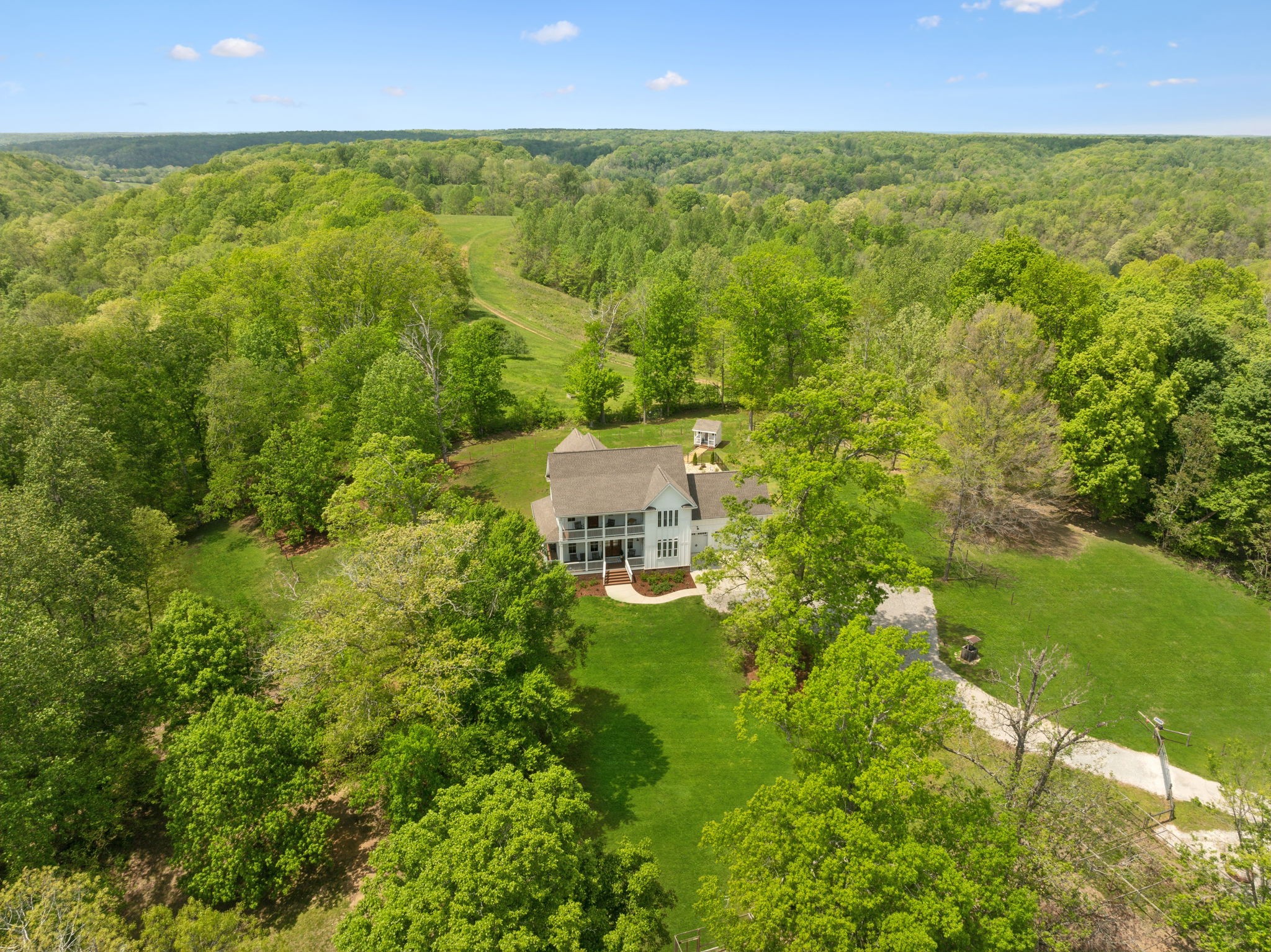 4325 Cave Springs Rd Property Photo 1