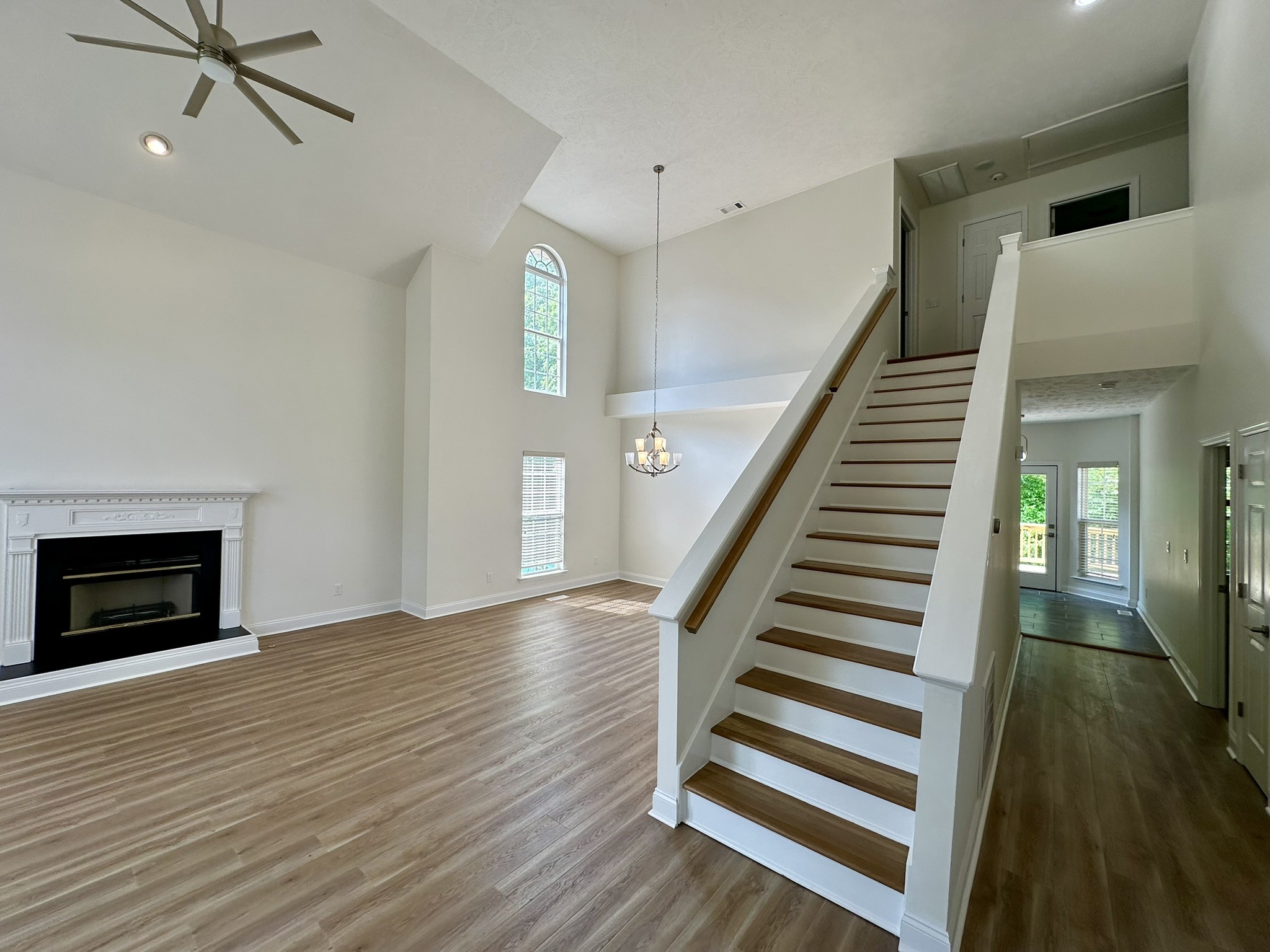 7253 Santeelah Way Property Photo 2