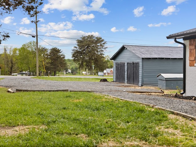 505 Fairfield Rd Property Photo 19