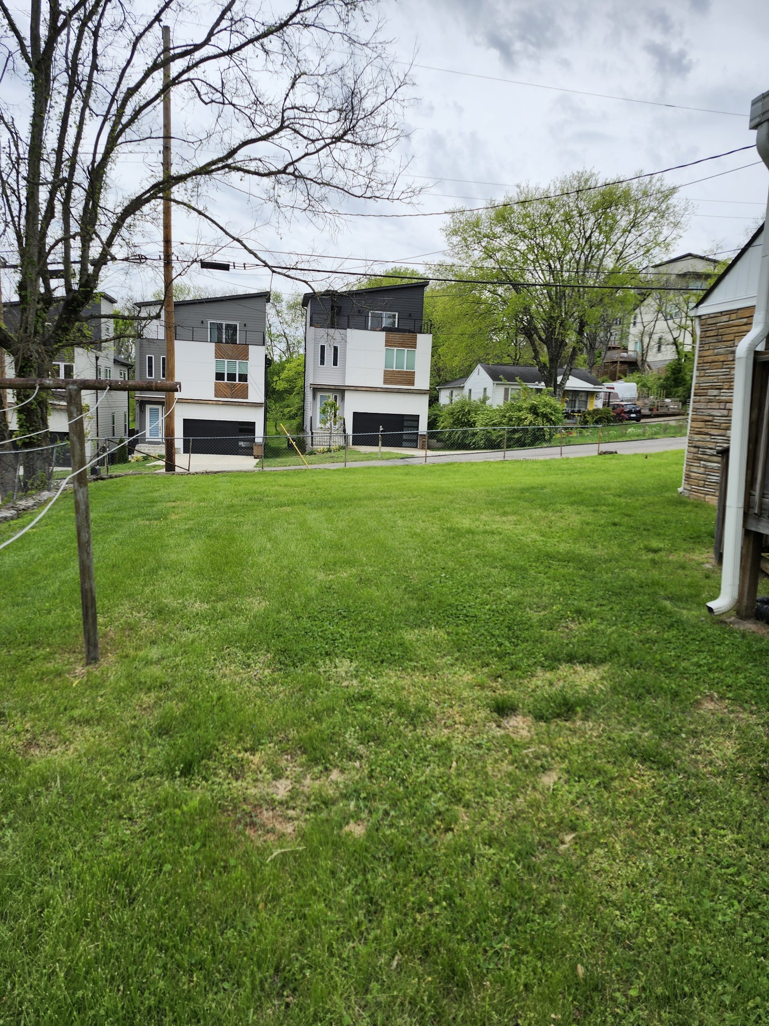 2300 Alpine Ave Property Photo 14