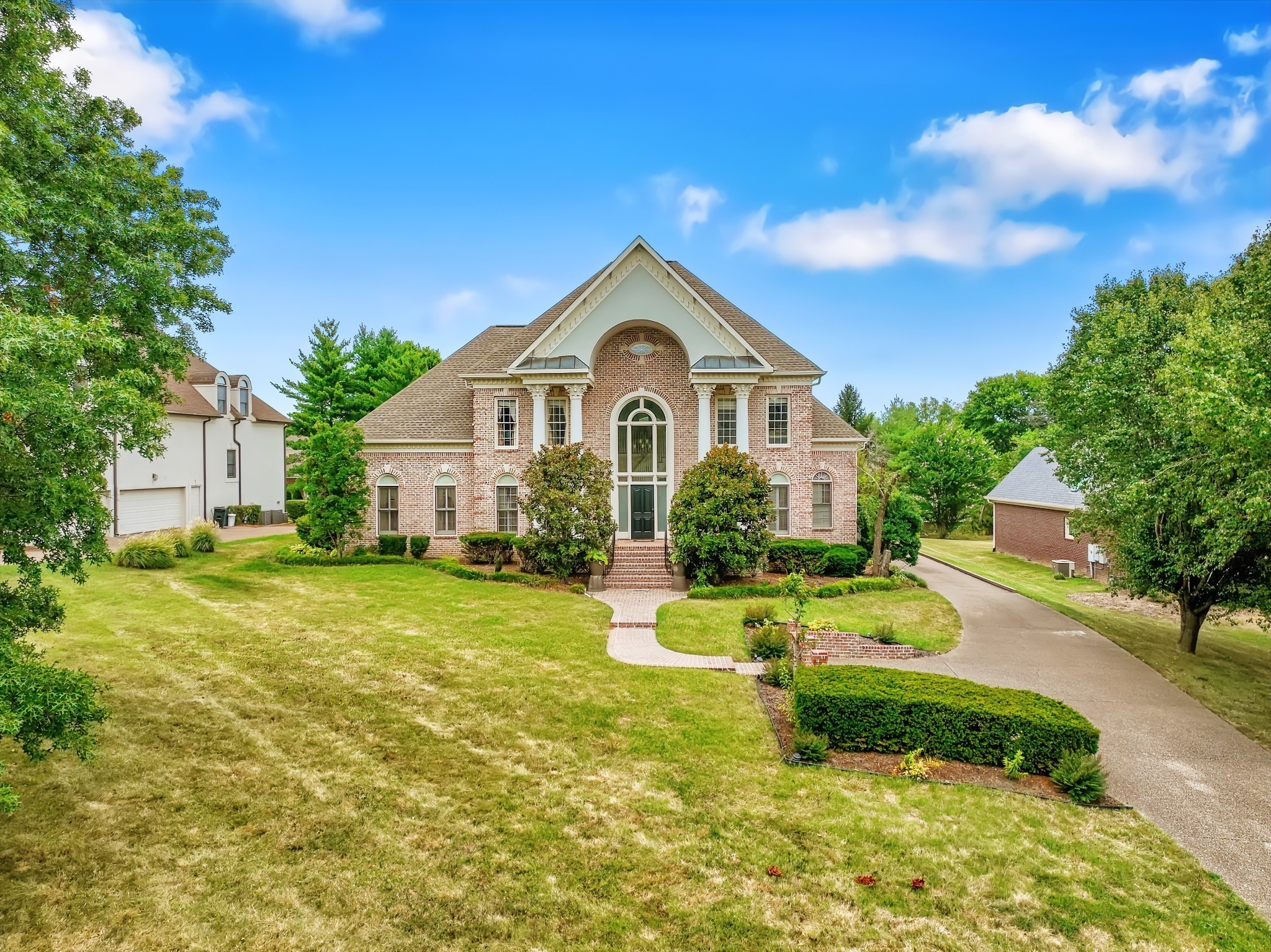 5172 Remington Drive Property Photo