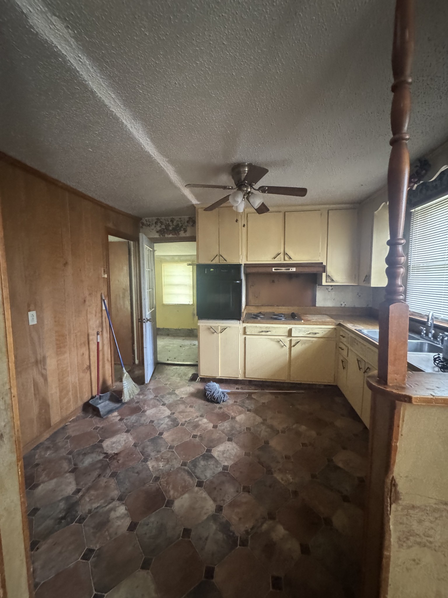306 Notgrass Rd Property Photo 10