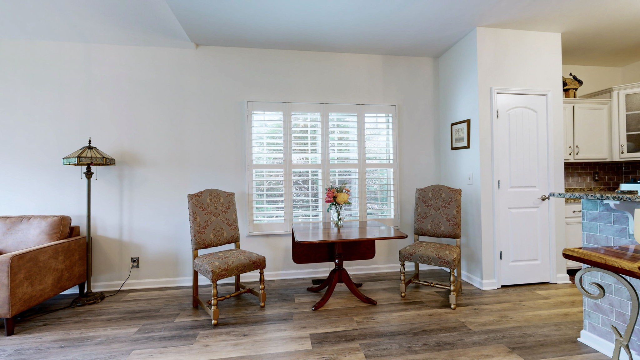 92 Whitman Xing Property Photo 11
