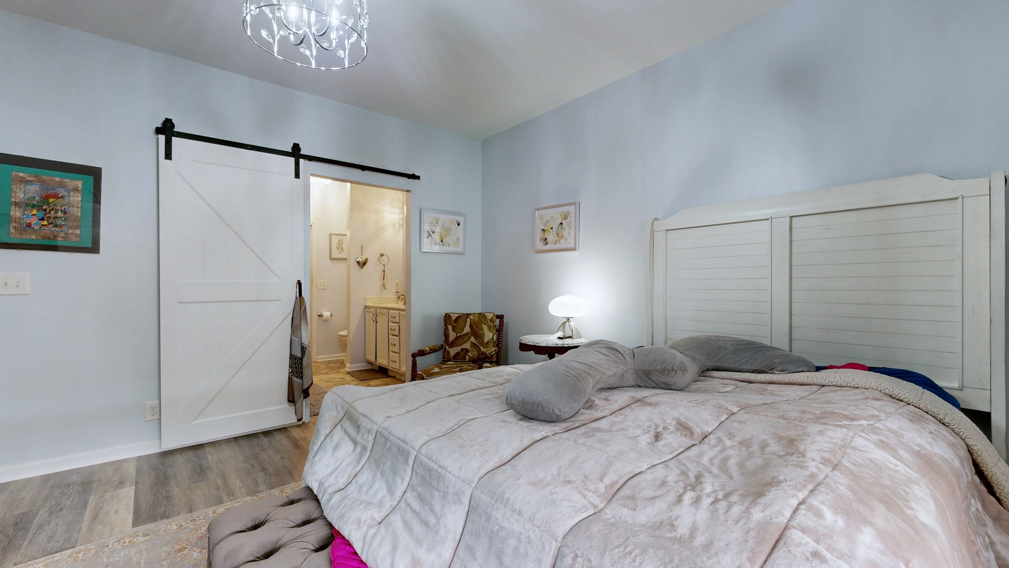 92 Whitman Xing Property Photo 14