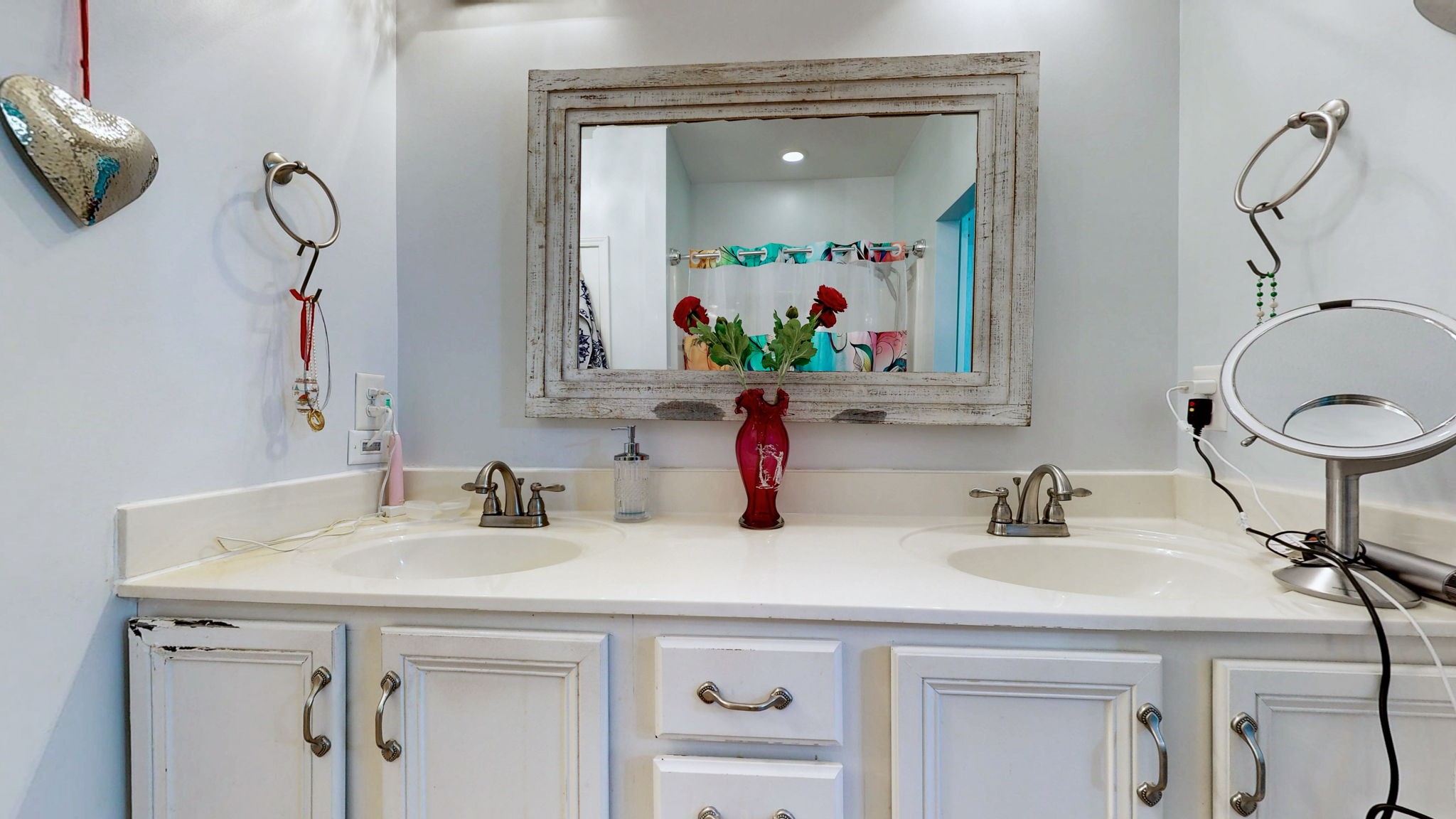 92 Whitman Xing Property Photo 15