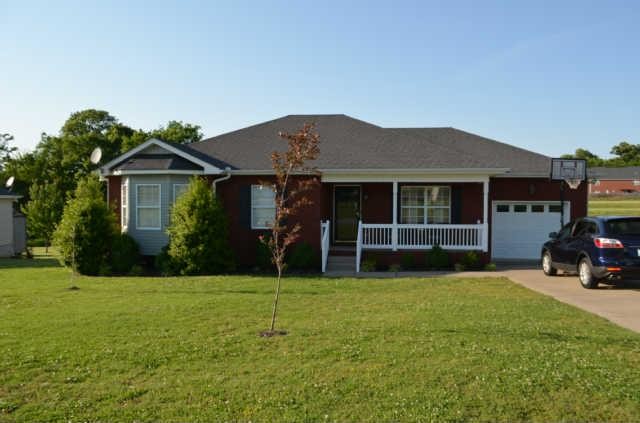 342 Manchester Blvd Property Photo 1