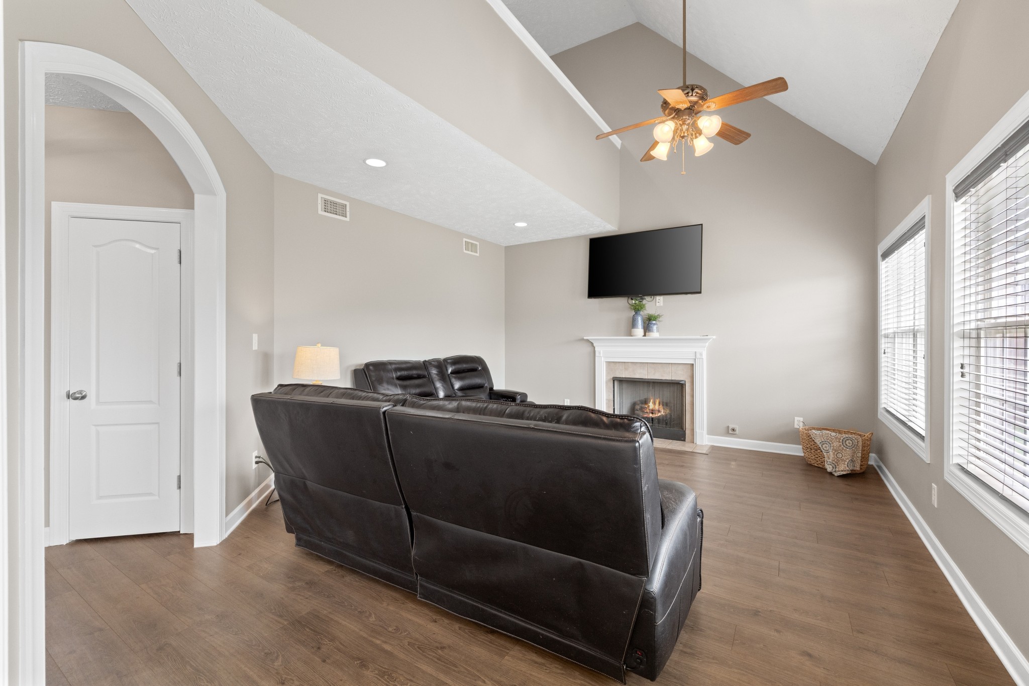 1133 Remuda Cir Property Photo 9