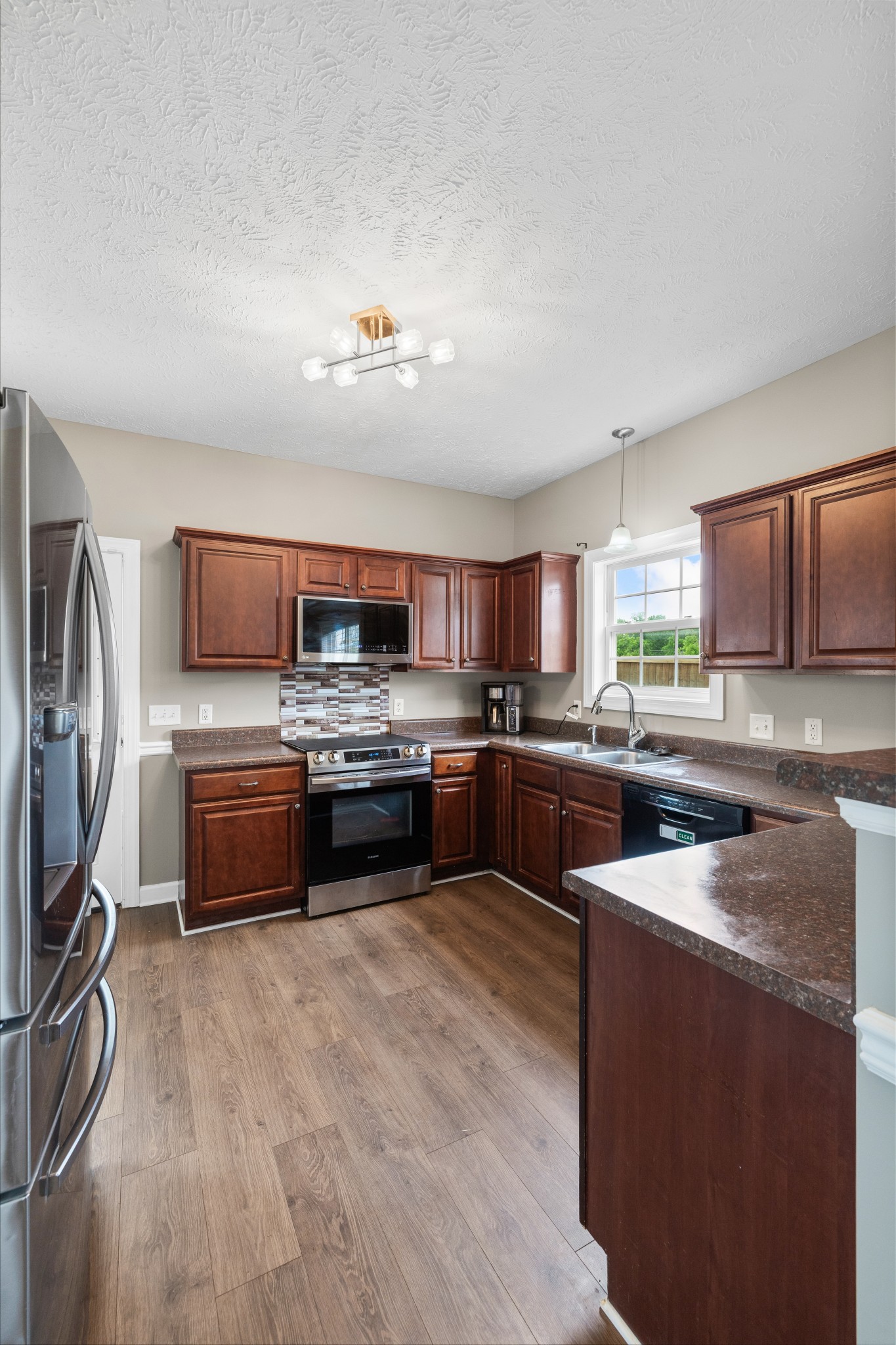 1133 Remuda Cir Property Photo 16