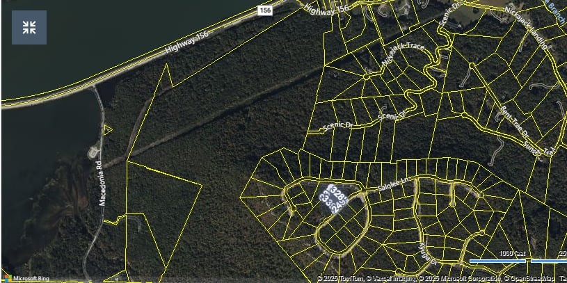 200 Salolee Circle Property Photo 7