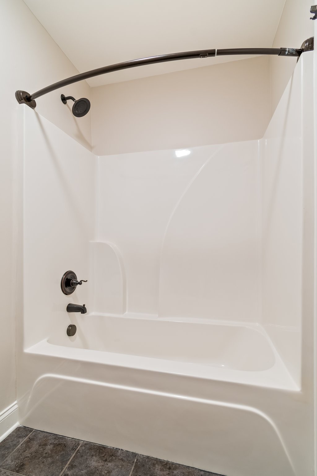 1041 Irish Way Property Photo 32