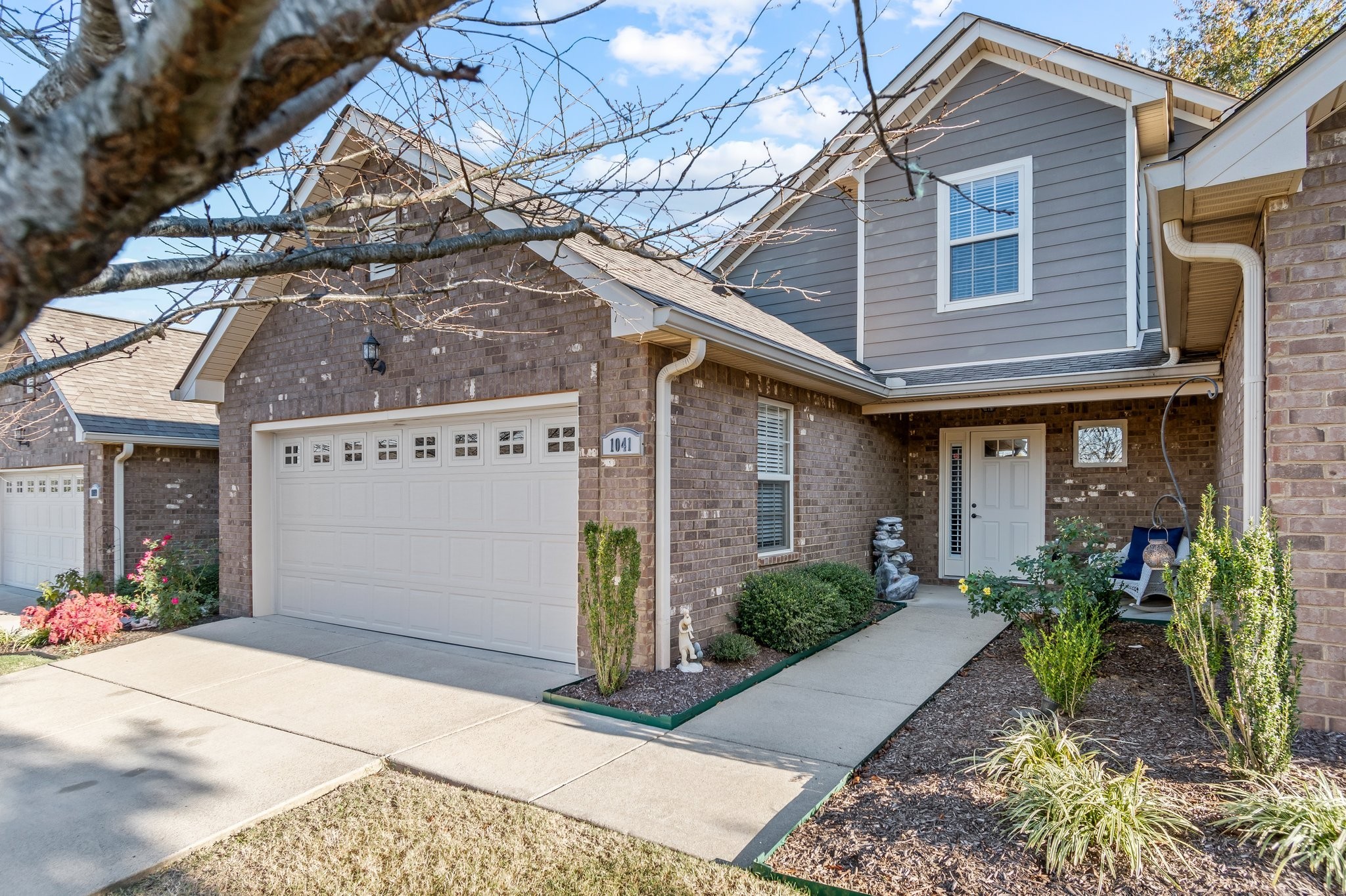 1041 Irish Way Property Photo 36