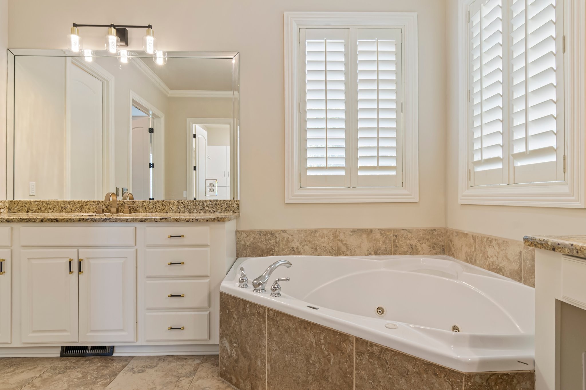 90 Governors Way Property Photo 49