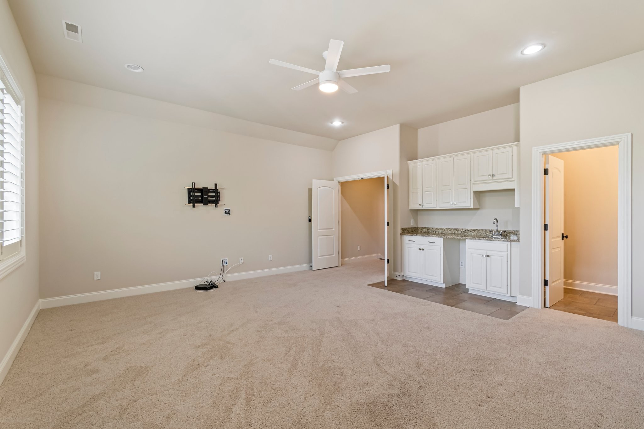 90 Governors Way Property Photo 57