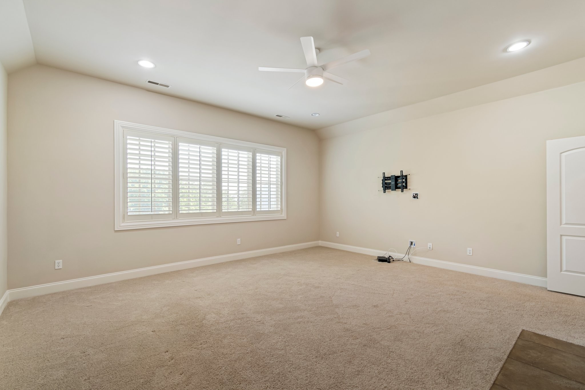 90 Governors Way Property Photo 58