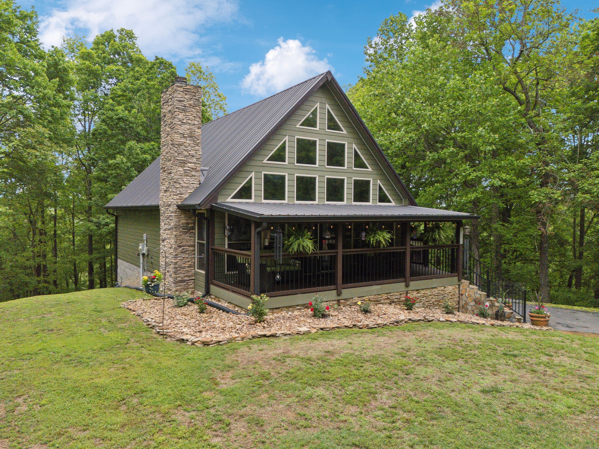 685 Hunters Landing Ln Property Photo 41