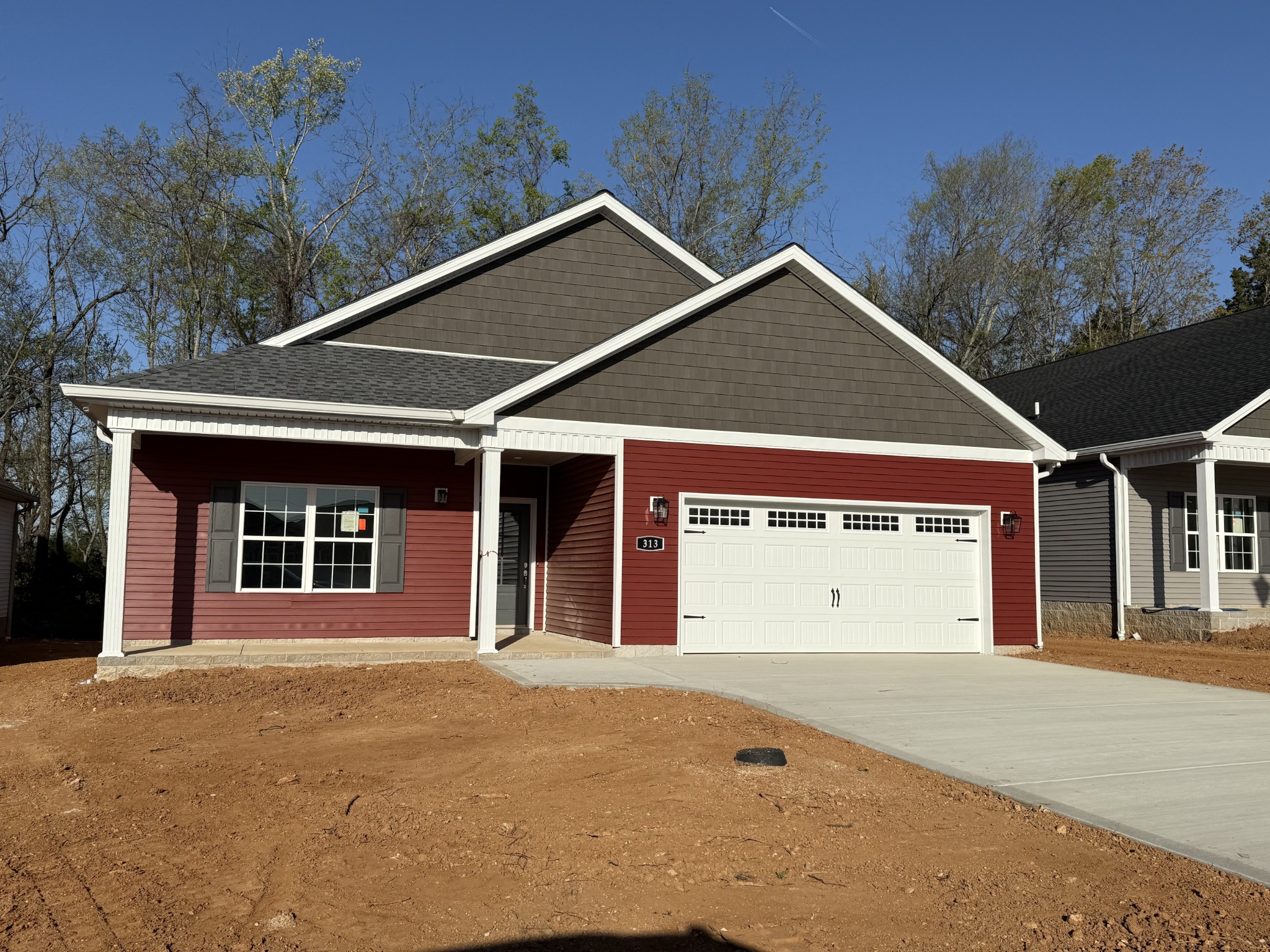 313 Talon Dr Property Photo