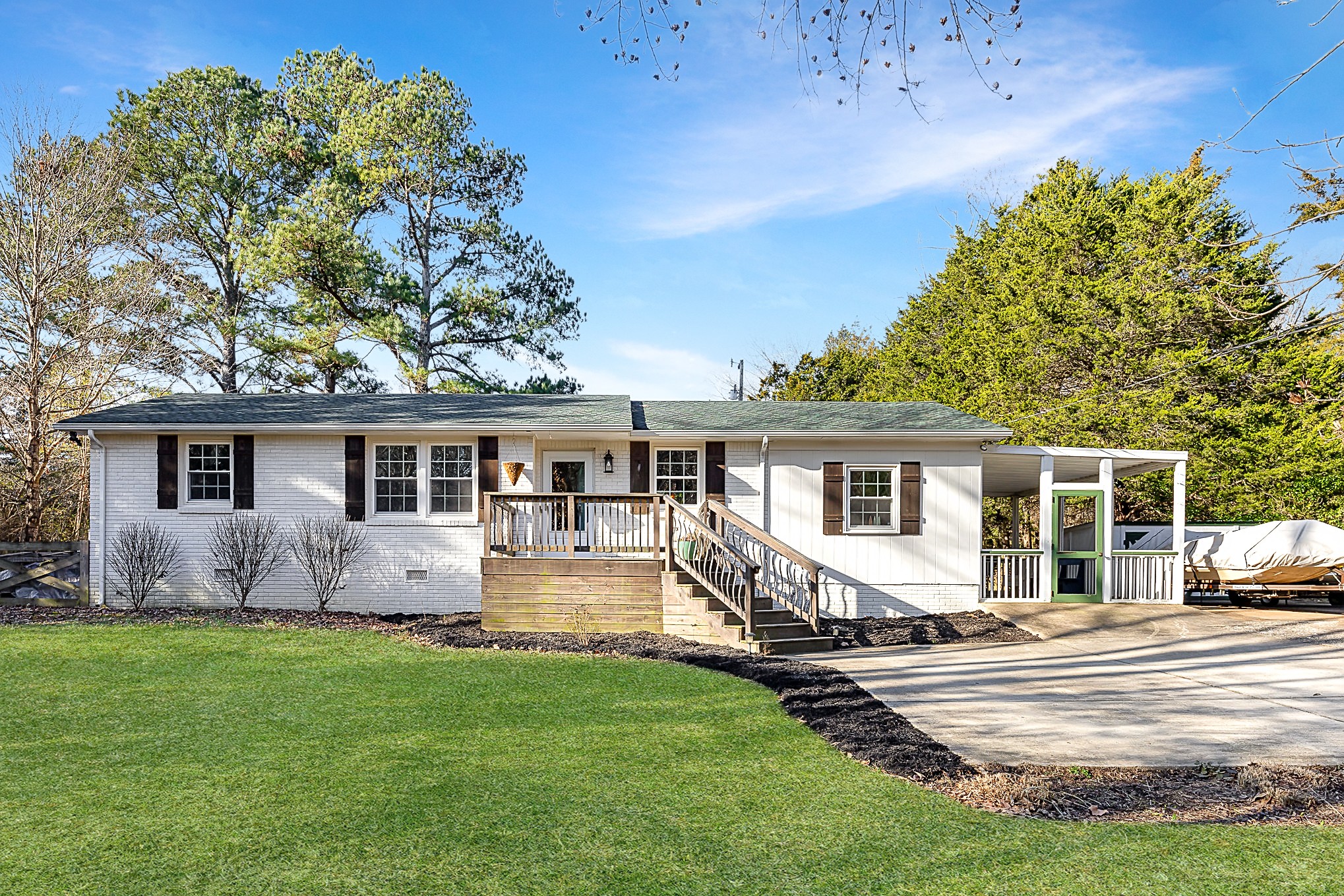 7316 Chester Rd Property Photo