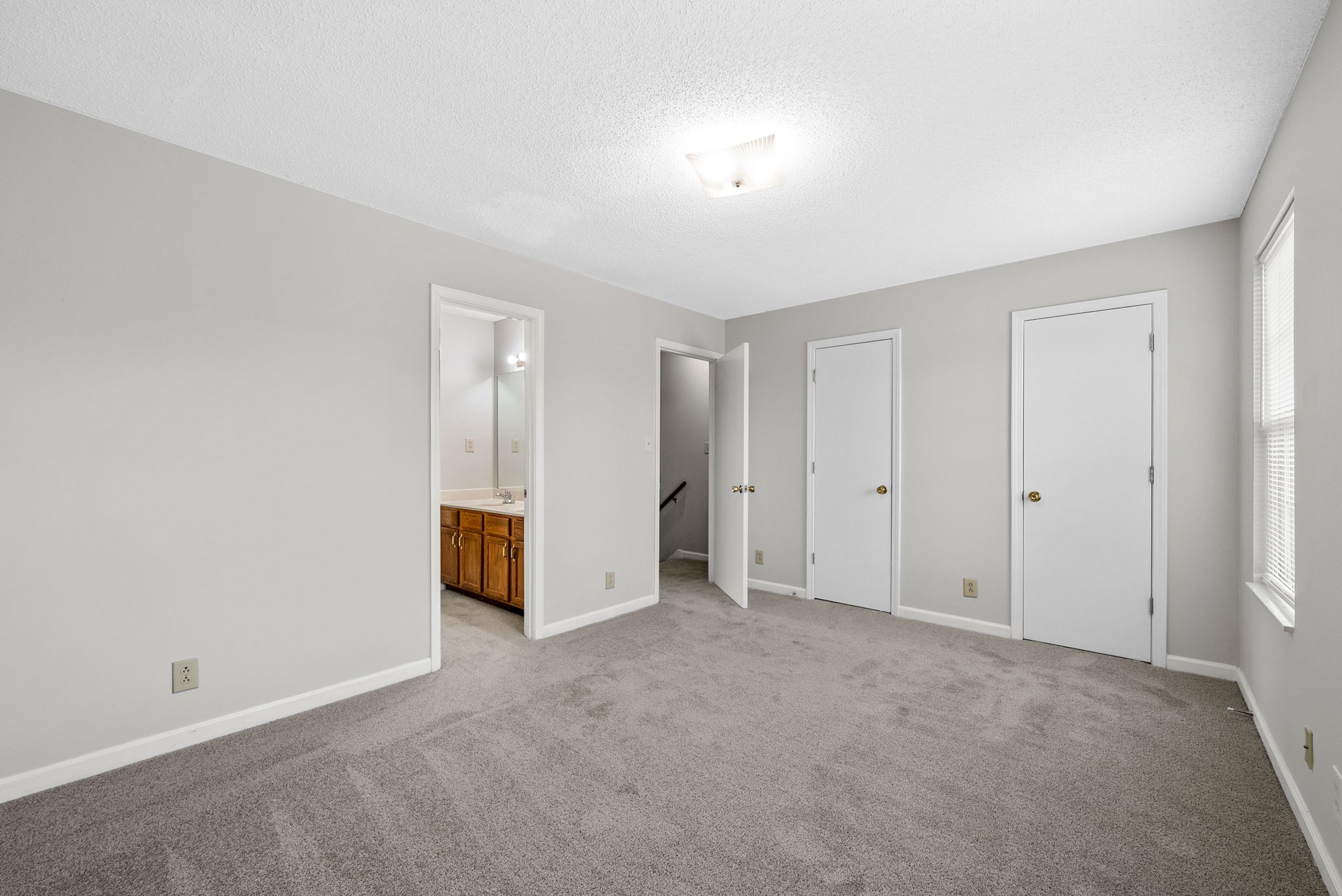 3287 Tower Dr Property Photo 17