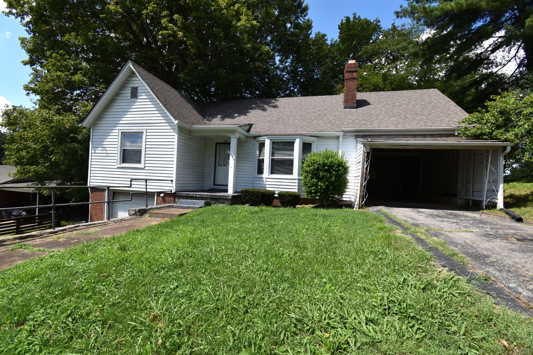 108 Rudolph Dr Property Photo