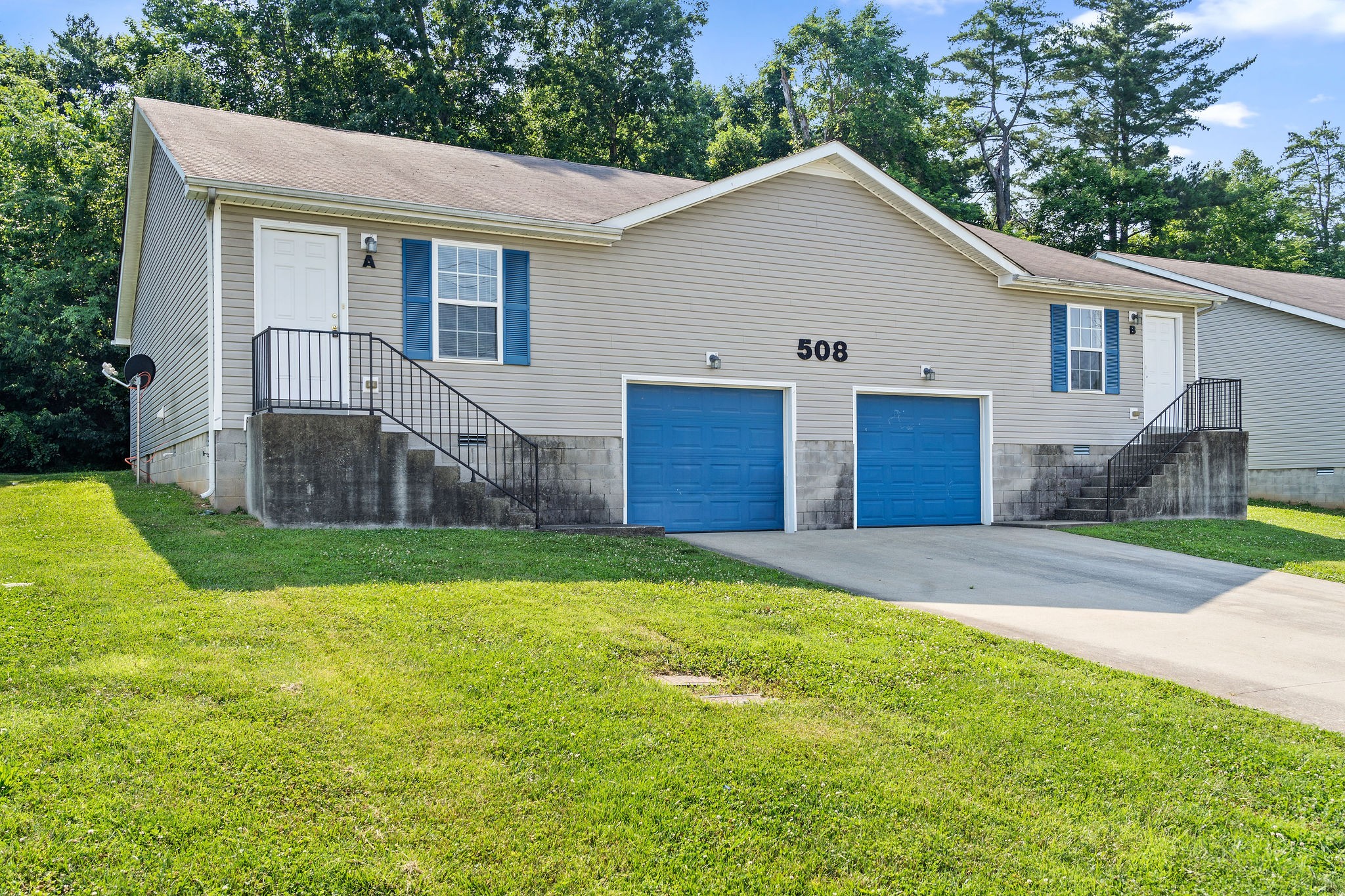 508 Luxury Dr Property Photo