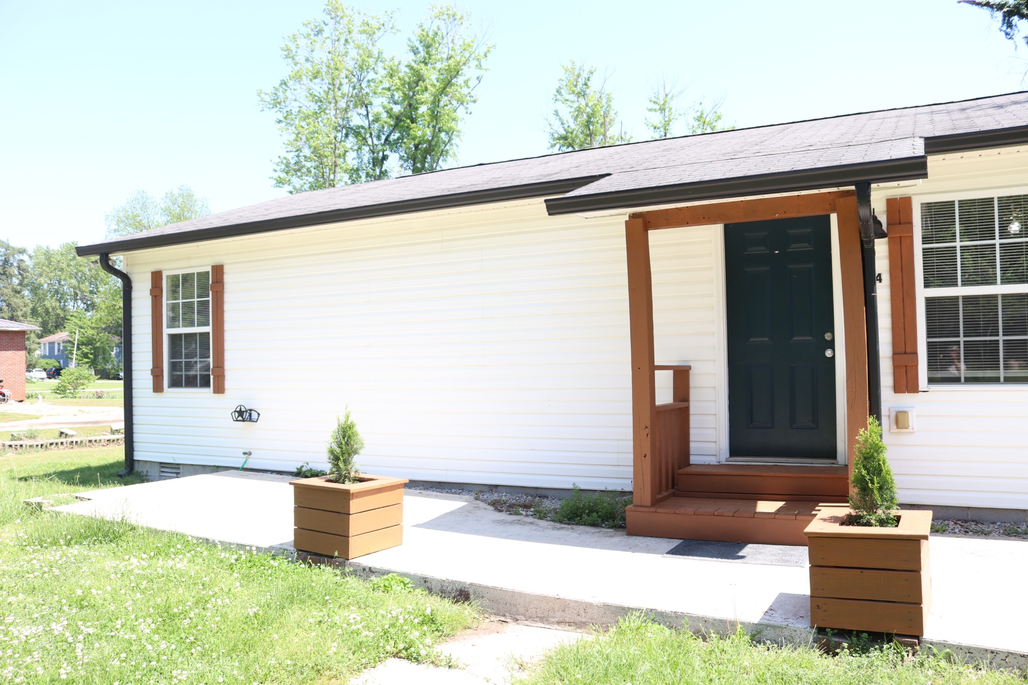104 3rd Ave, N Property Photo 16