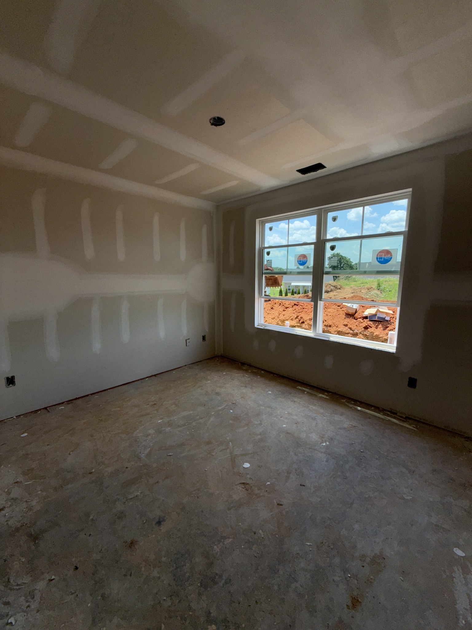 127 Coleson Lane Property Photo 6