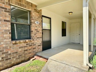 386 Deer Lake Dr Property Photo 1