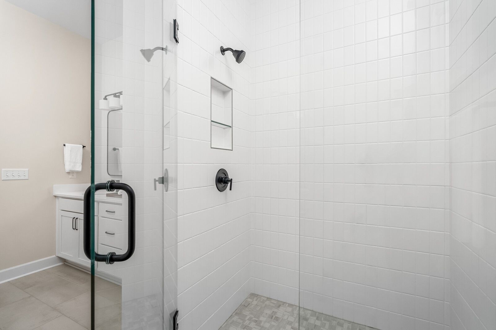 463 Buckwood Avenue, E Property Photo 23