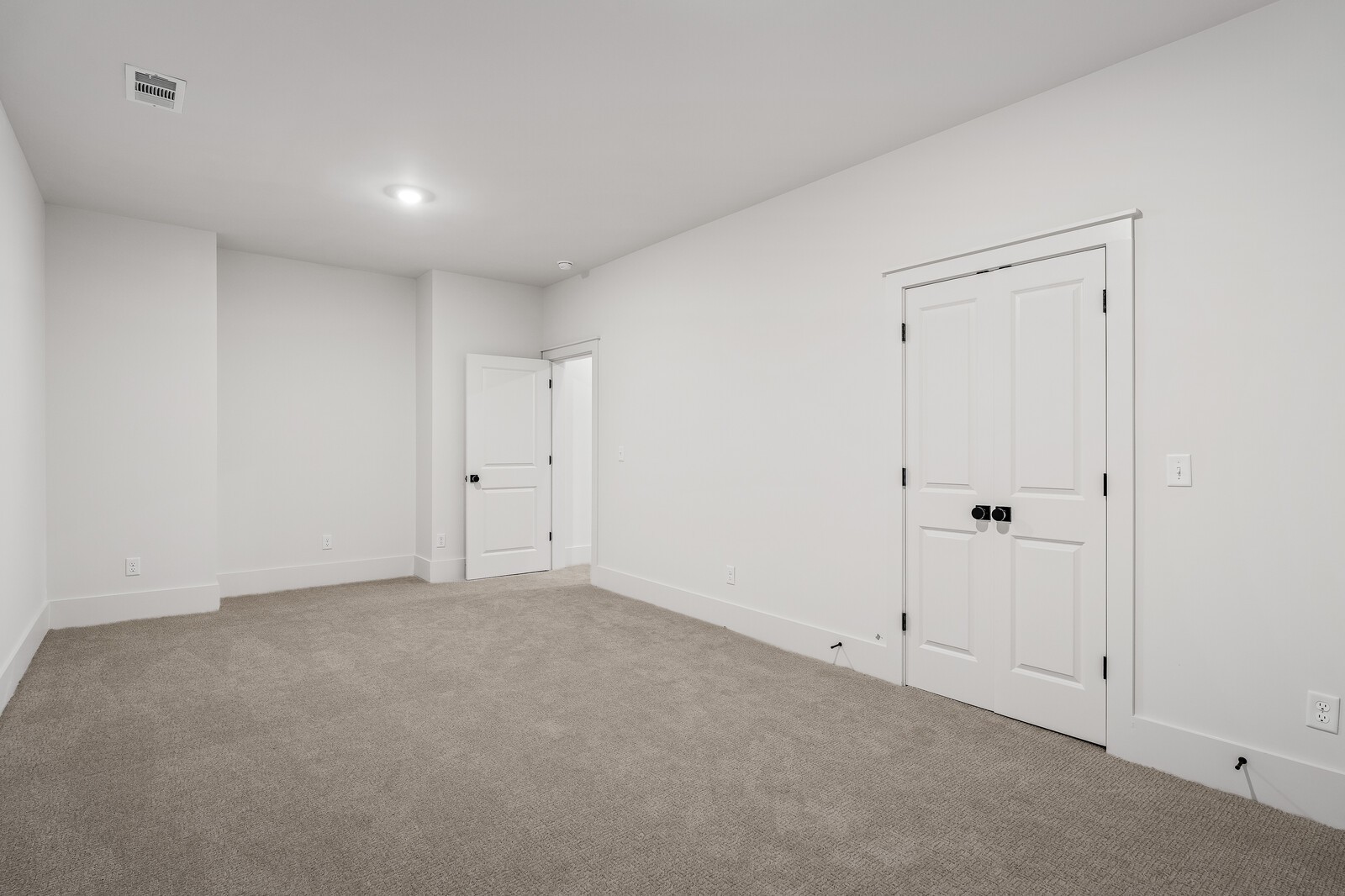 463 Buckwood Avenue, E Property Photo 48