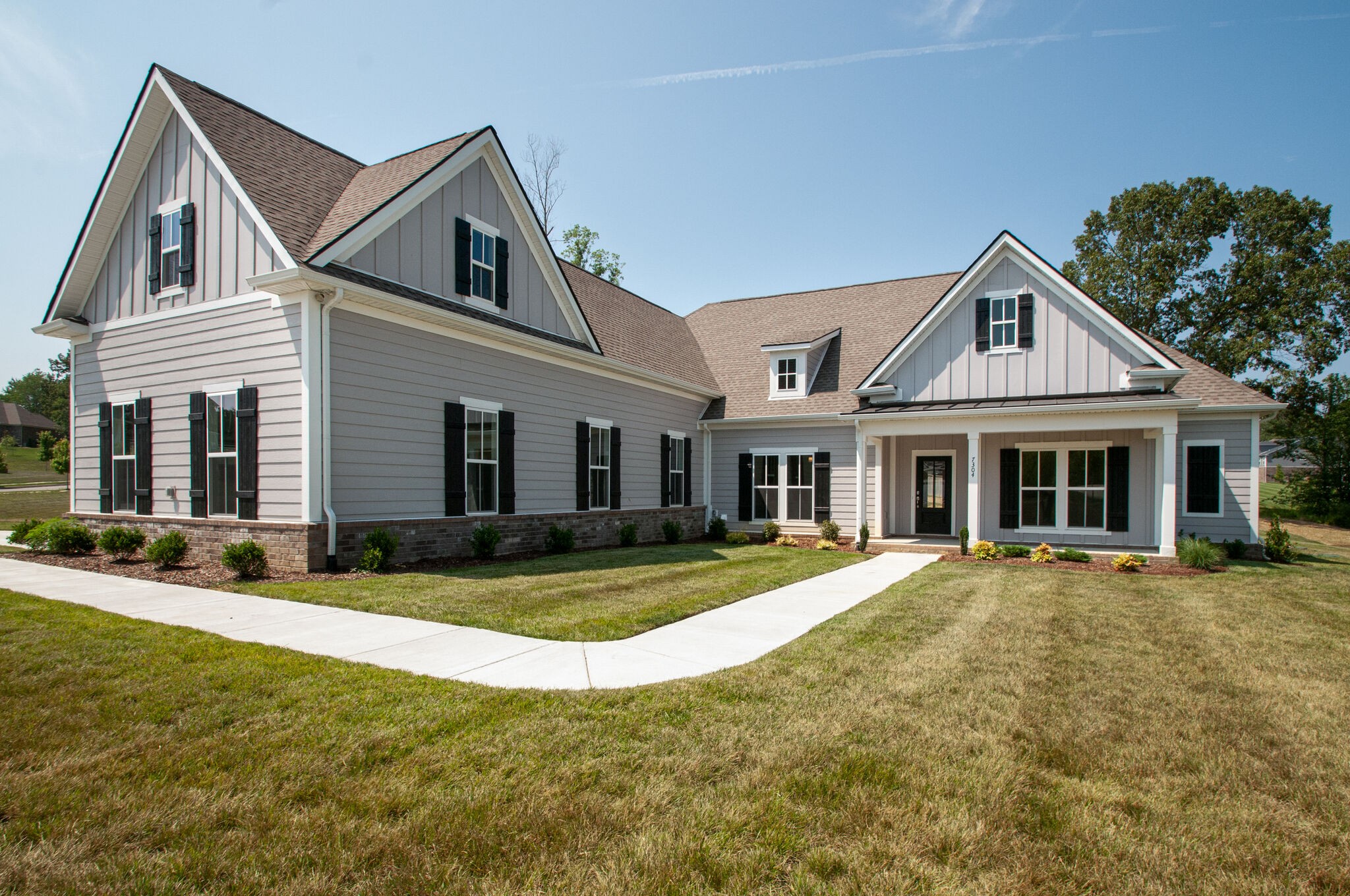 7332 Dutch River Circle Property Photo