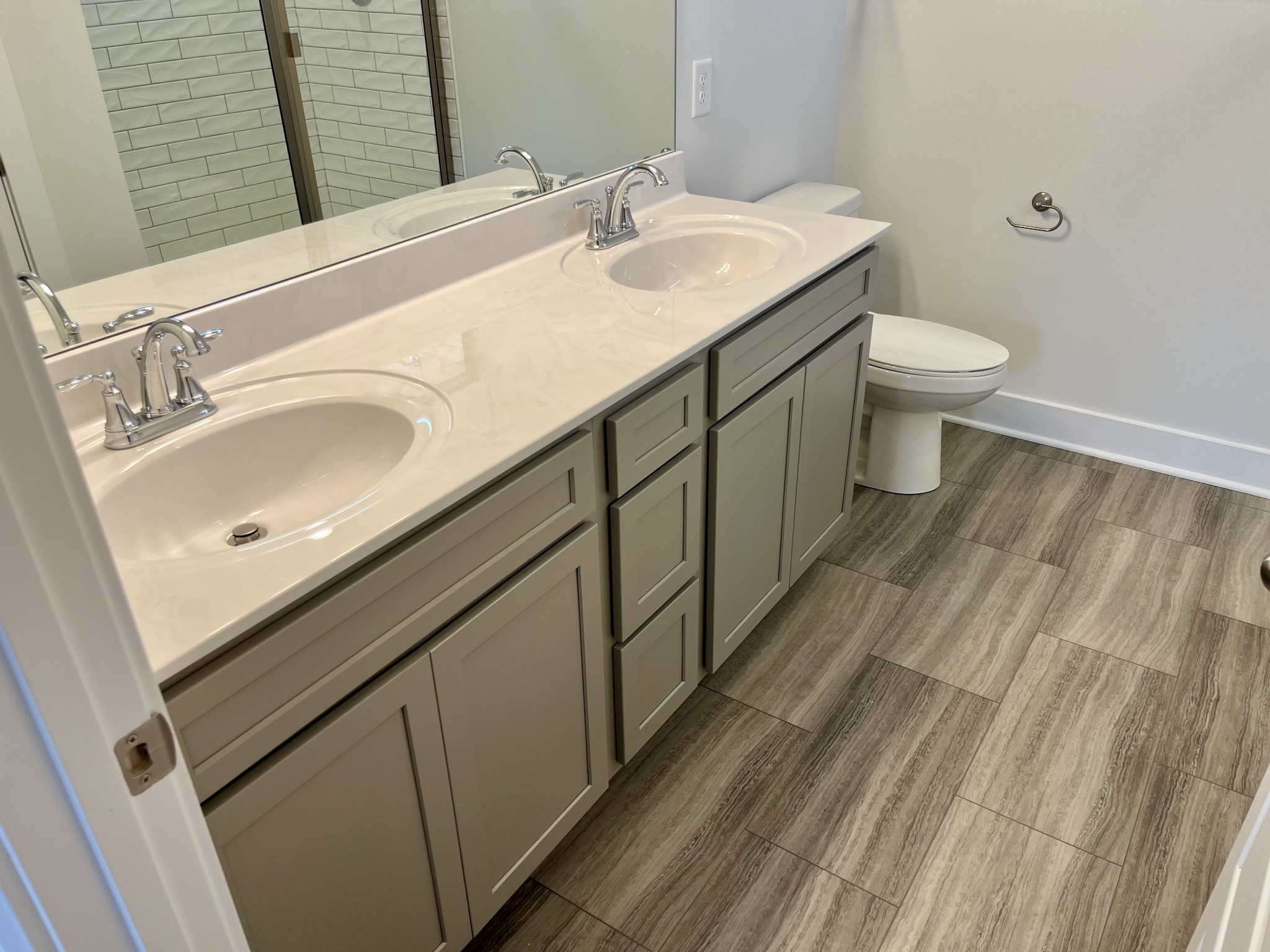 2633 Unitas Lot 20, E Property Photo 21