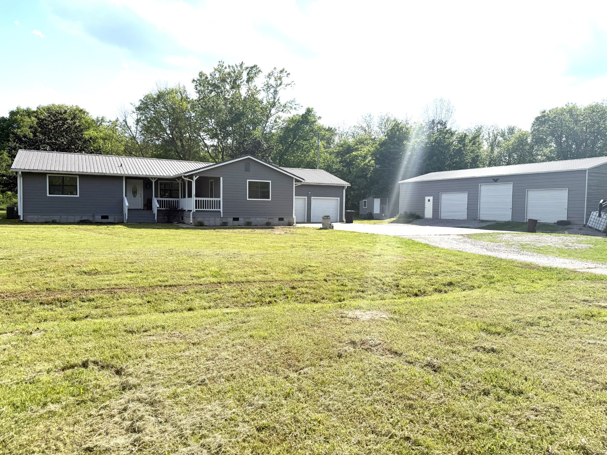 31449 Valley Ln Property Photo
