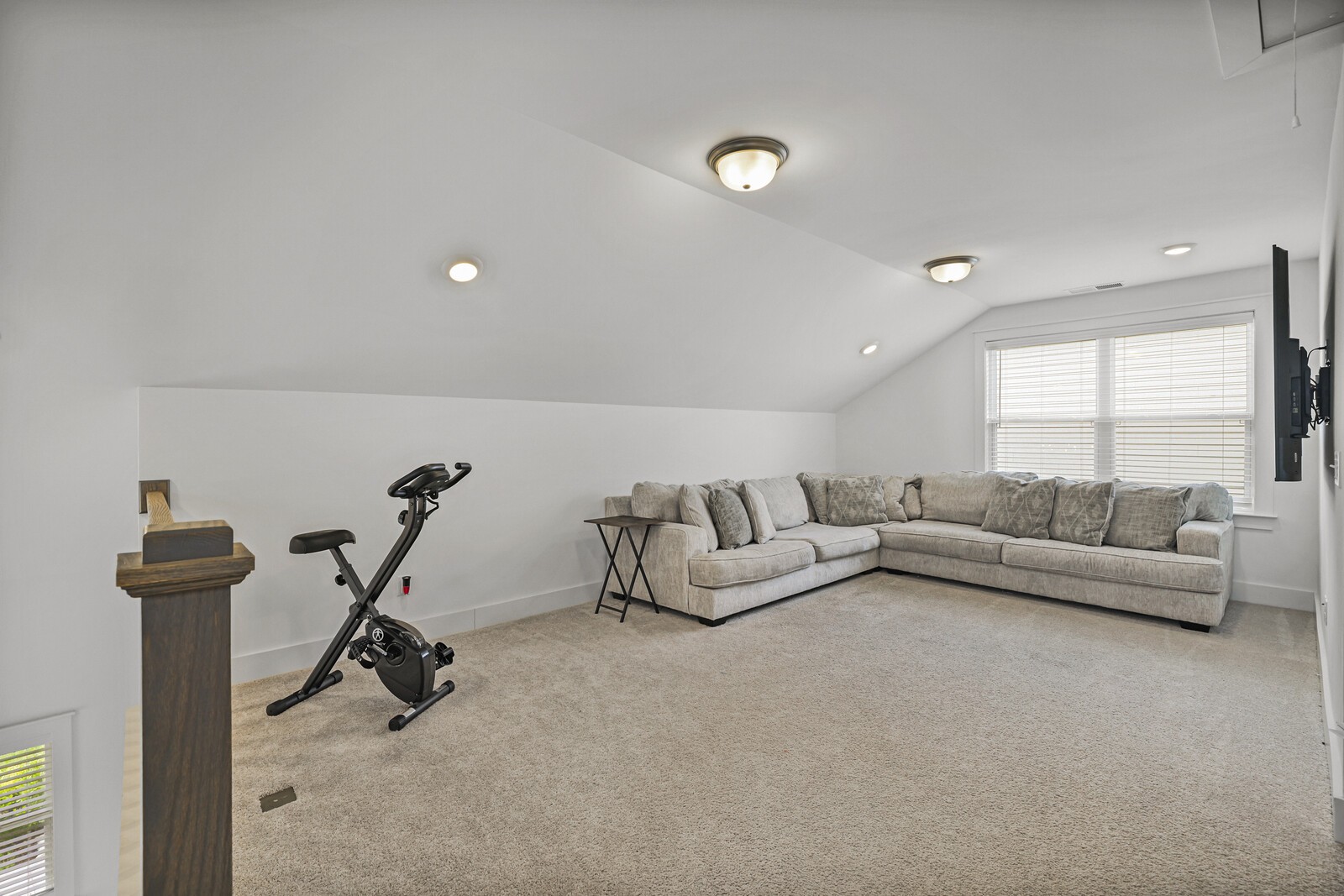 265 Cornice Dr Property Photo 41