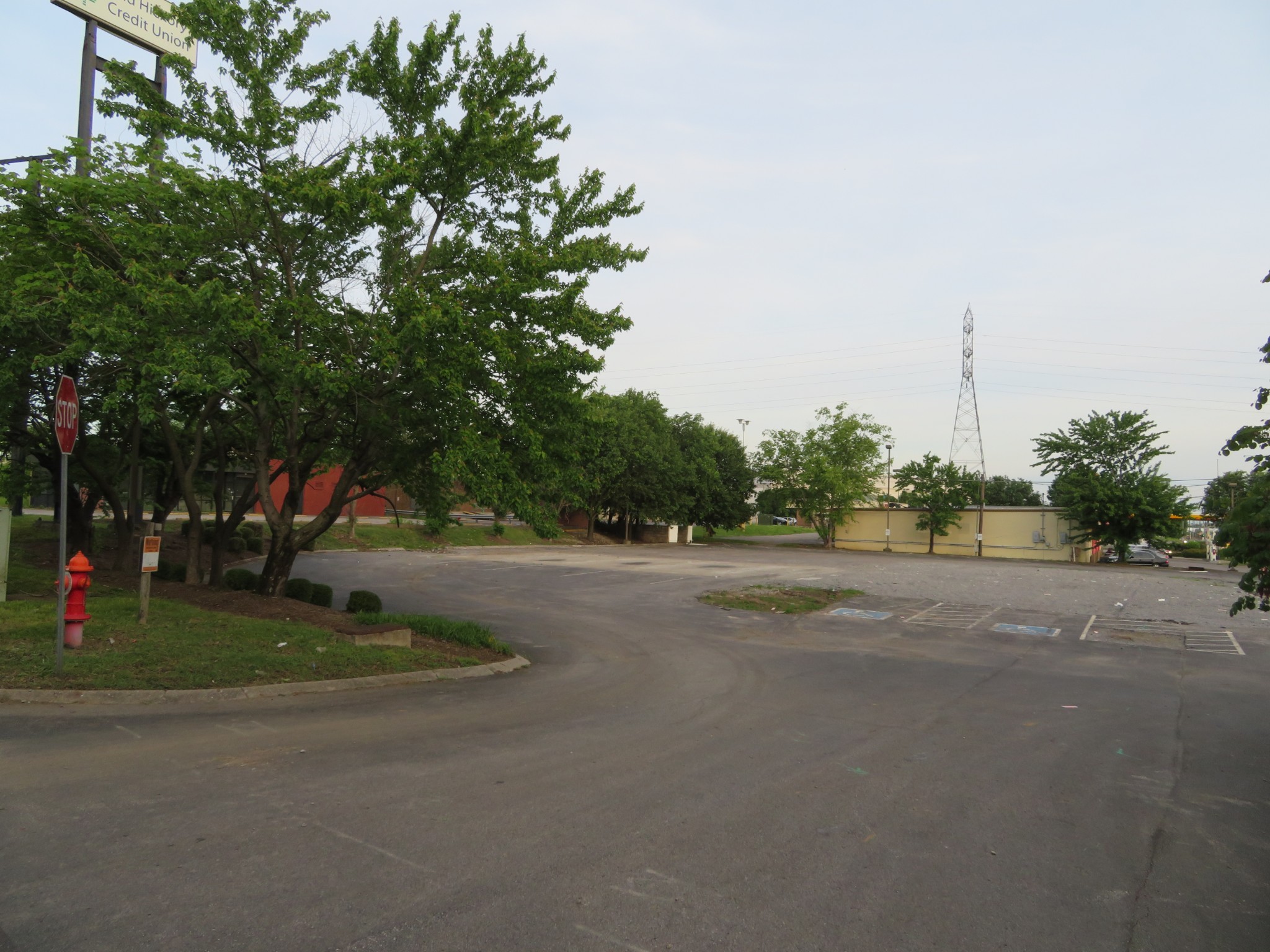 708 Rivergate Pkwy Property Photo 10