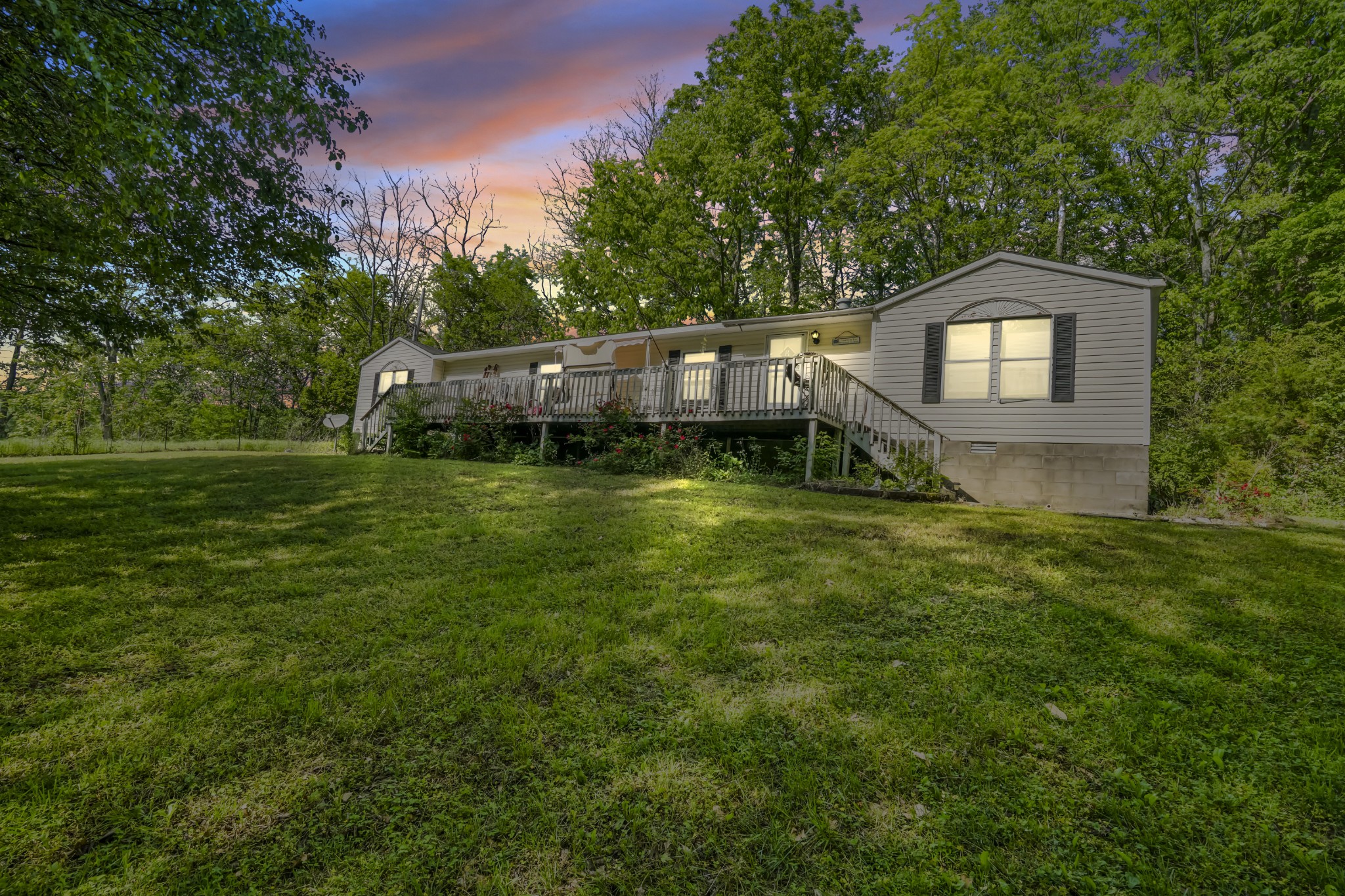 5567 Sparta Pike Property Photo 1