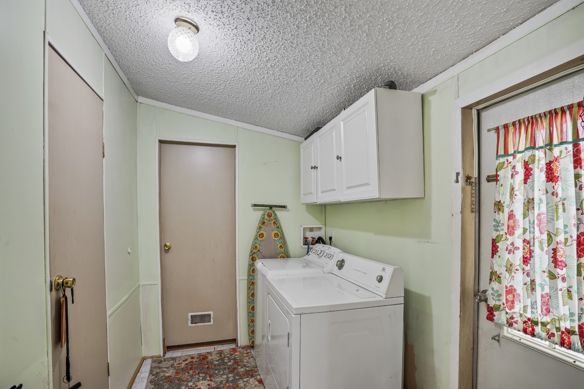 5567 Sparta Pike Property Photo 16