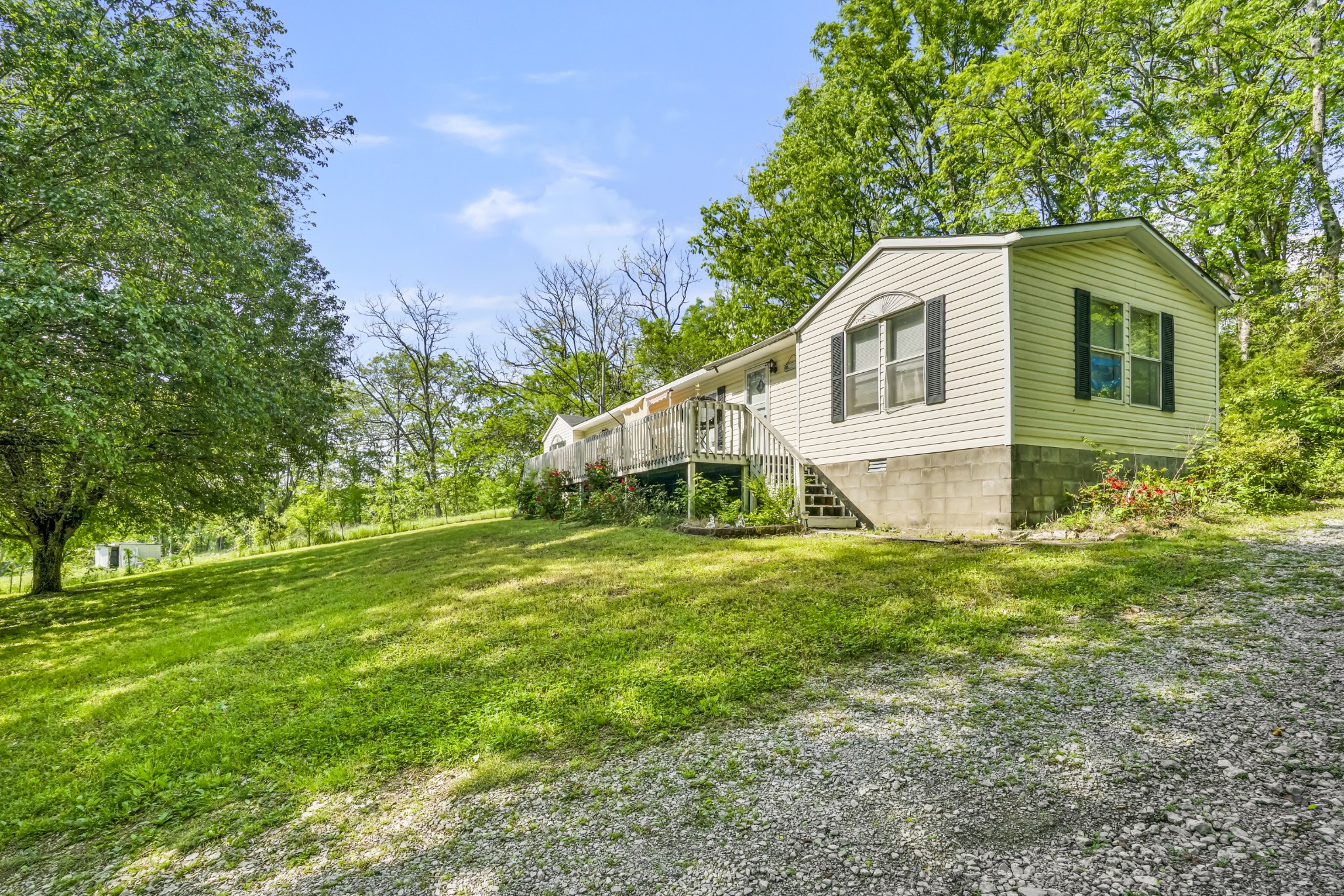 5567 Sparta Pike Property Photo 39