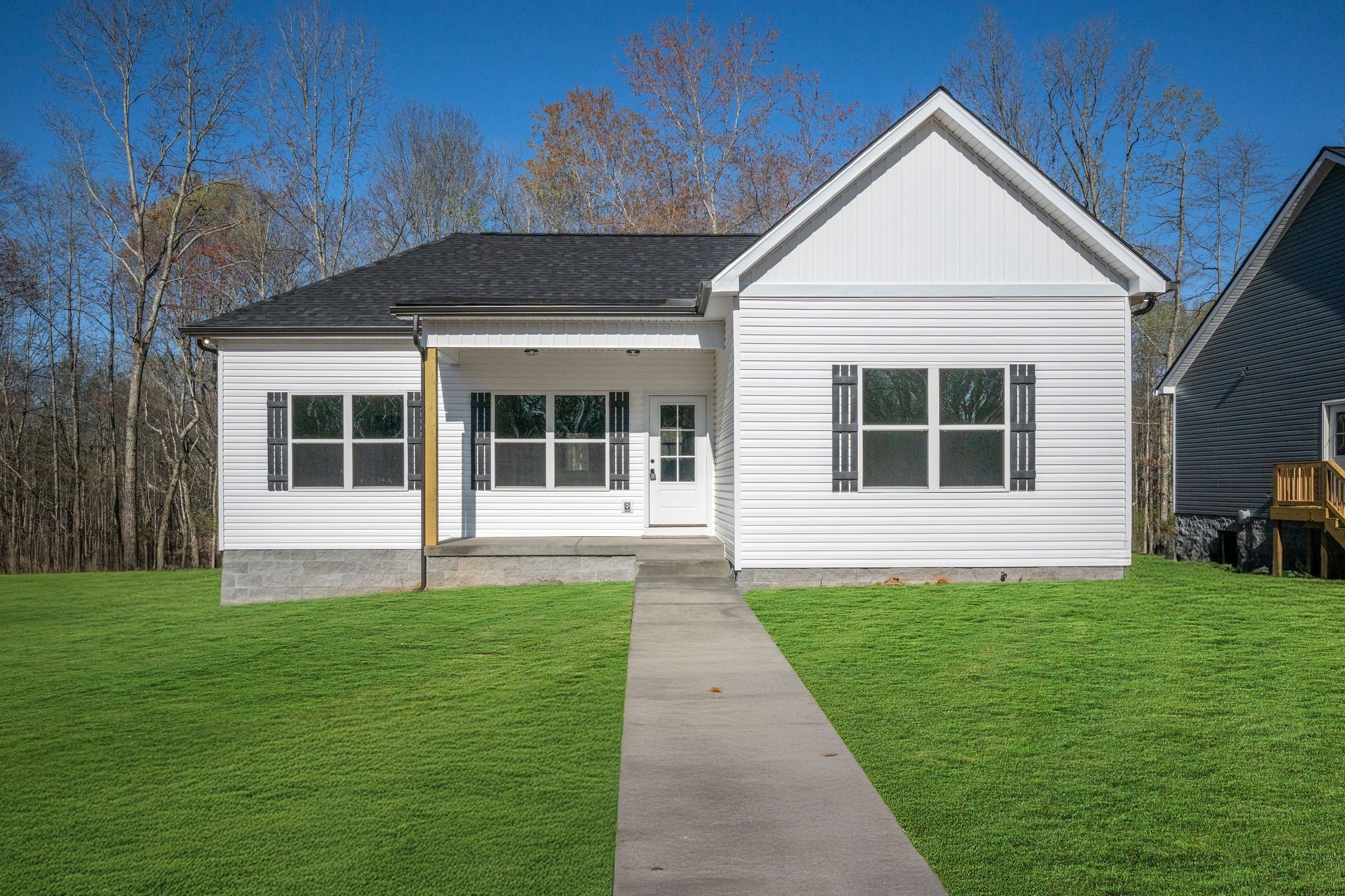 77 Truform Way Property Photo