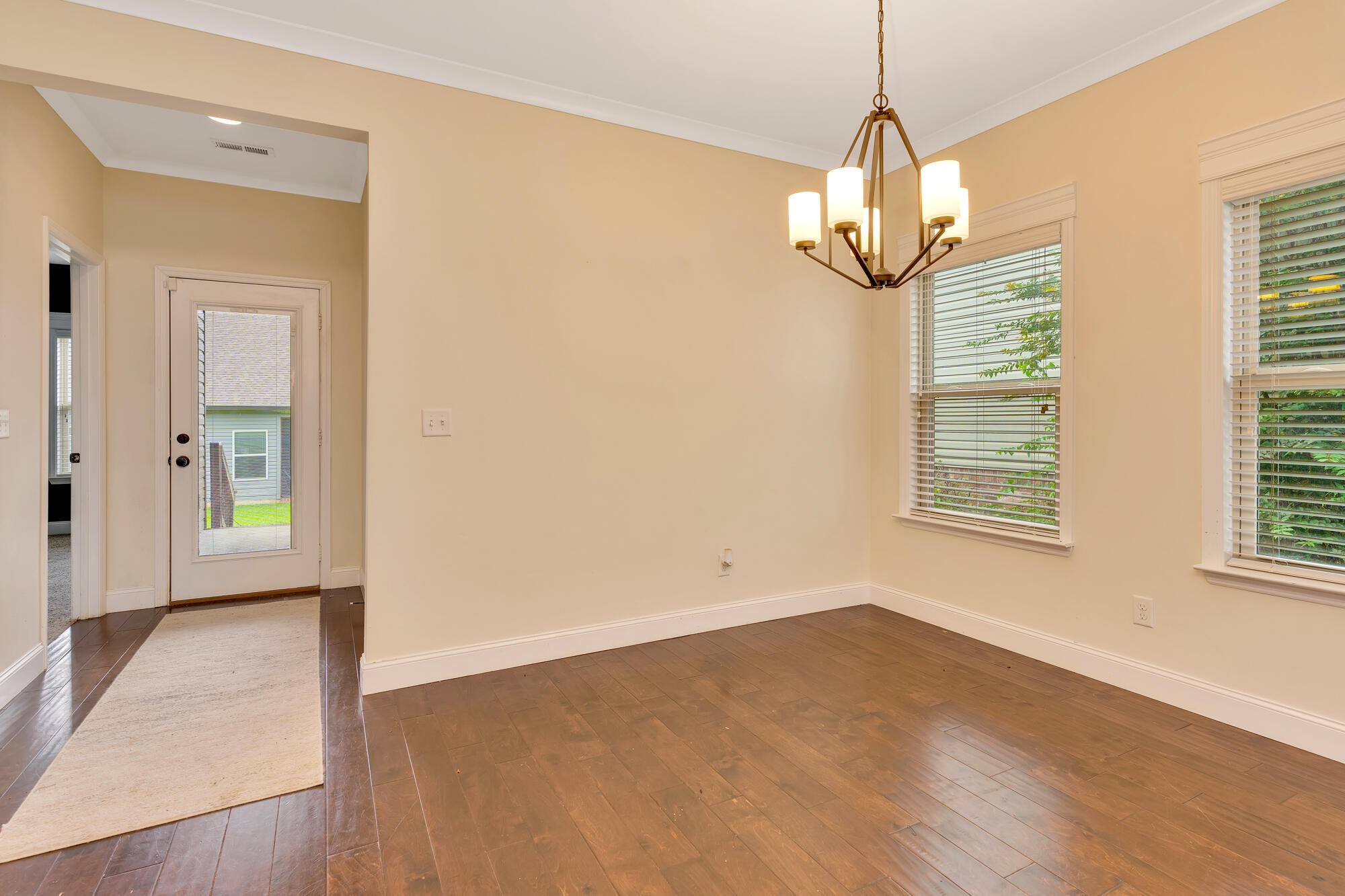 2835 Fernleaf Lane Property Photo 7