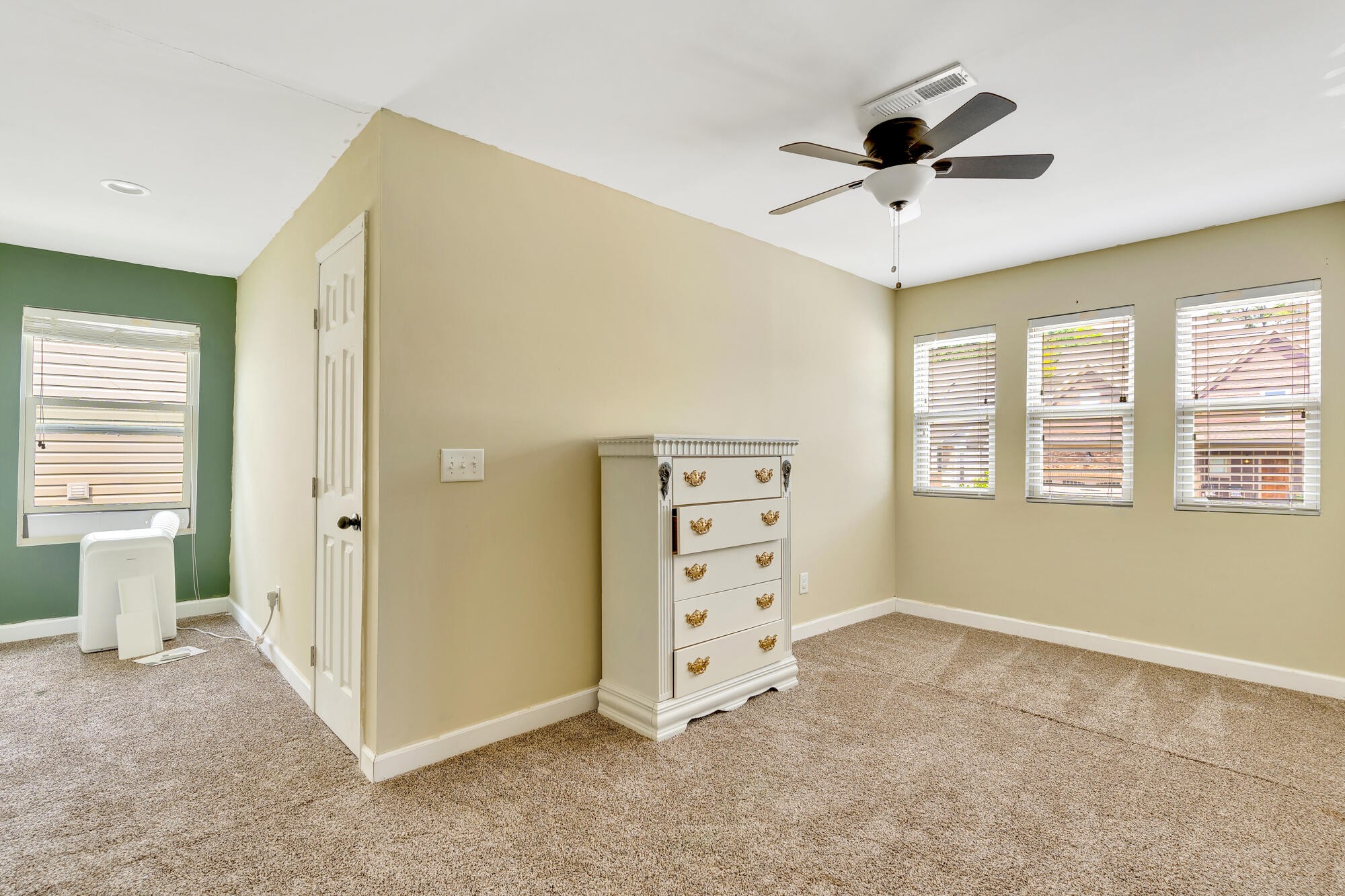 2835 Fernleaf Lane Property Photo 24