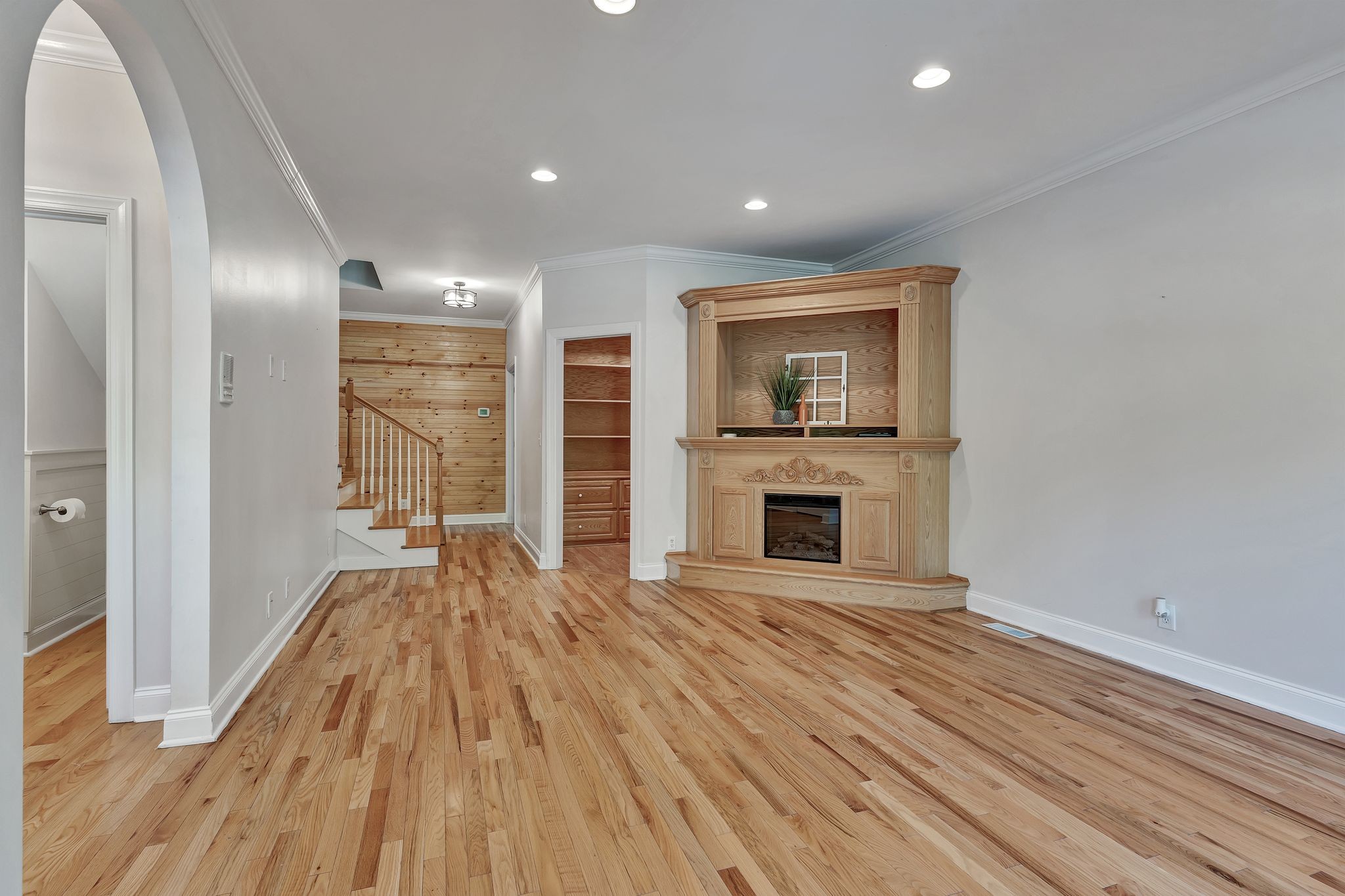 1012 Carrs Creek Blvd Property Photo 9