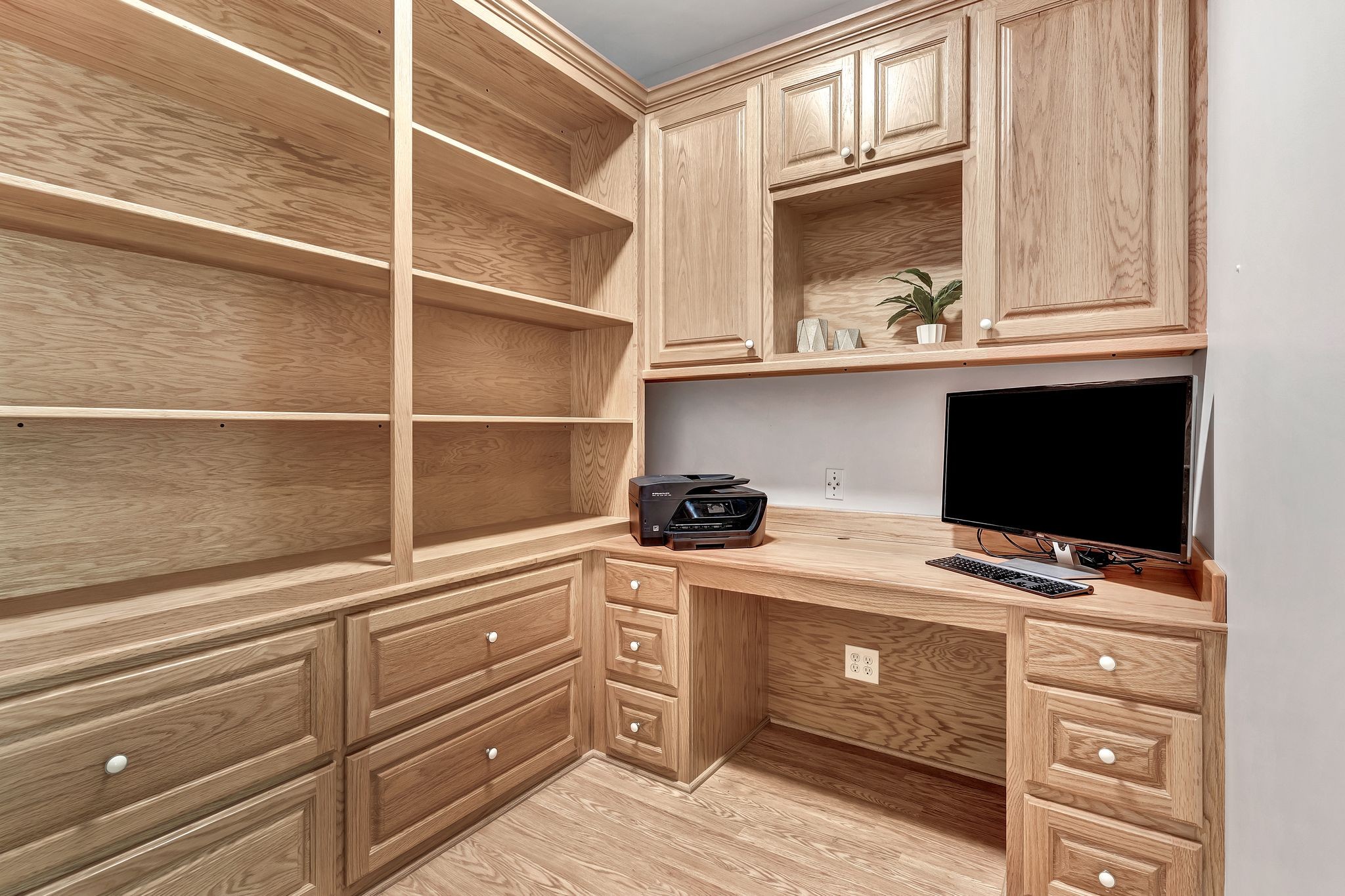 1012 Carrs Creek Blvd Property Photo 10