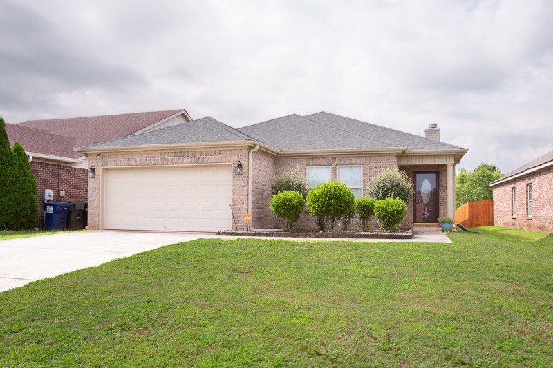 156 Gardengate Drive Property Photo 1