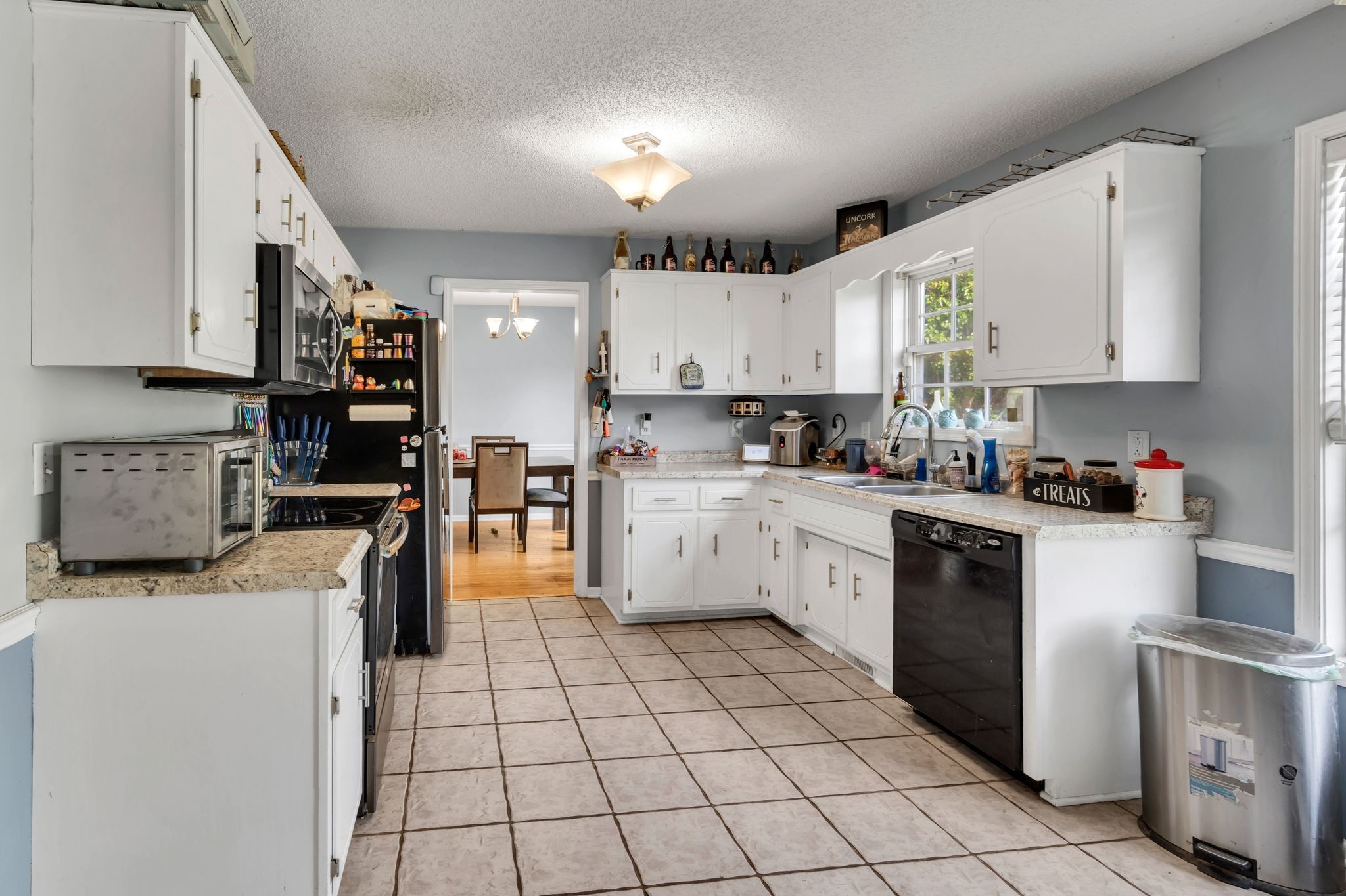 2636 Denver Ct Property Photo 9