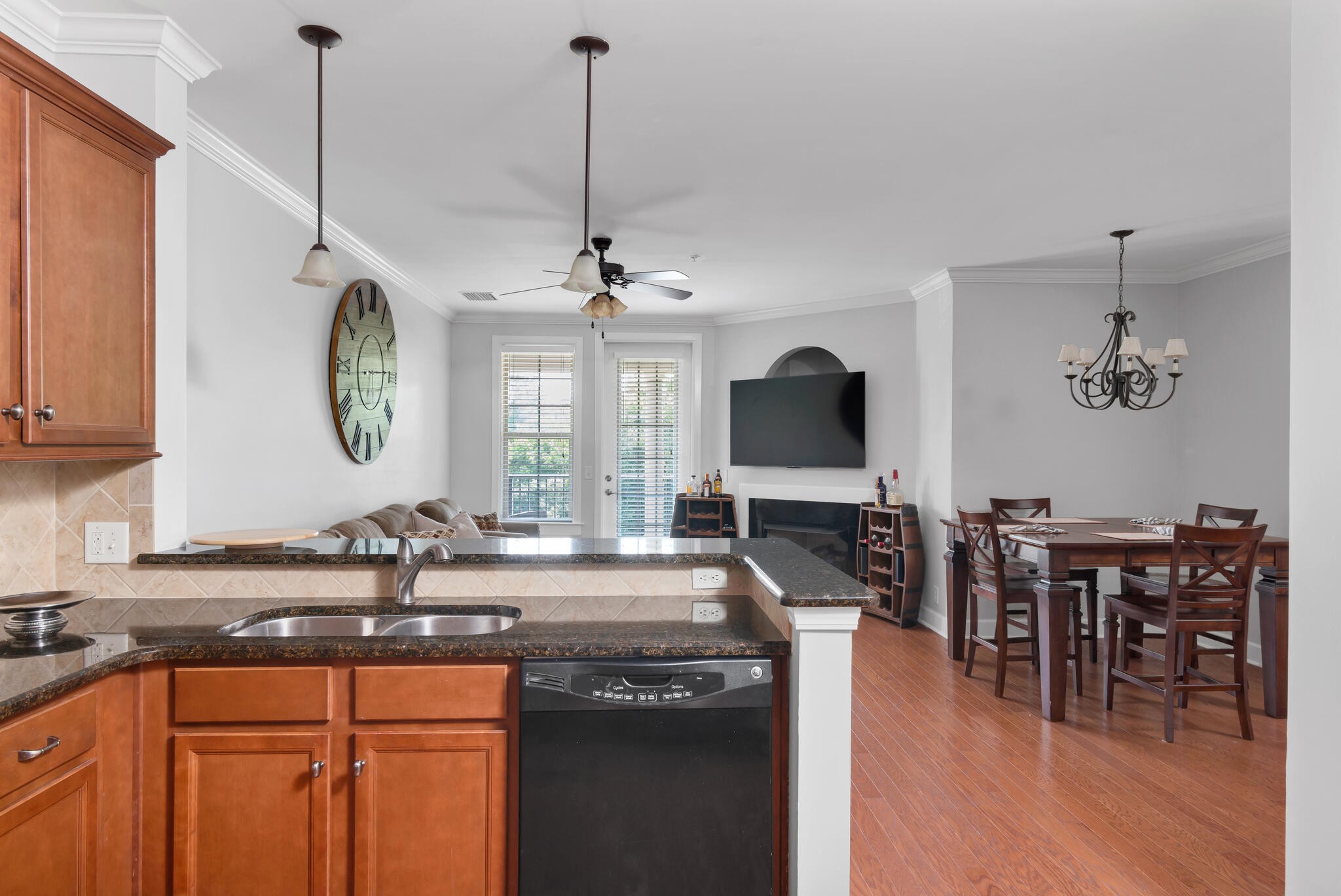 307 Seven Springs Way Property Photo 12