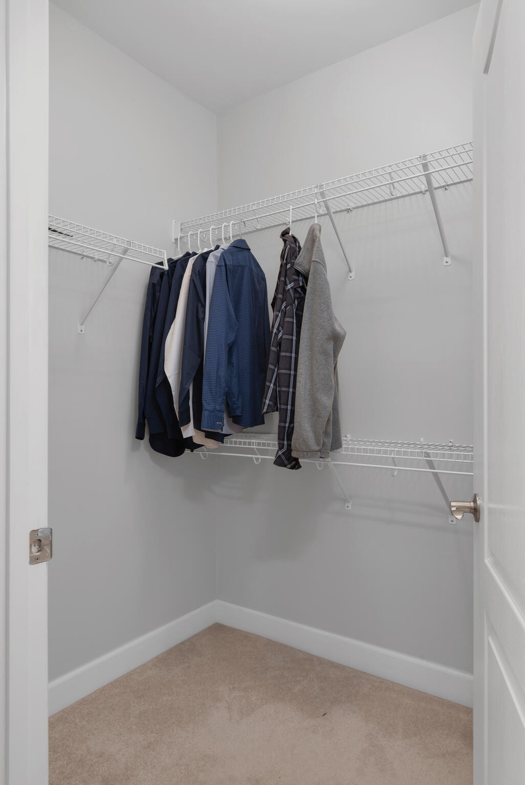 307 Seven Springs Way Property Photo 17