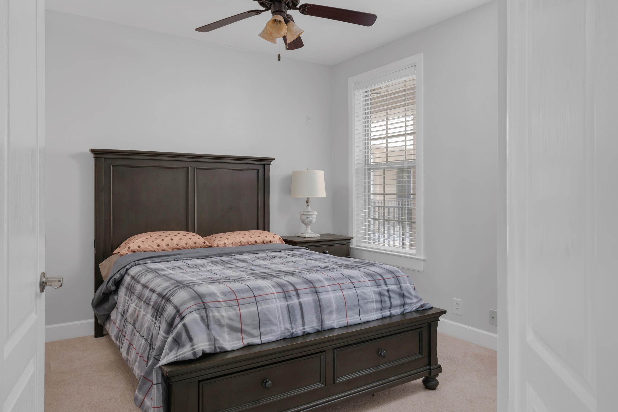 307 Seven Springs Way Property Photo 20