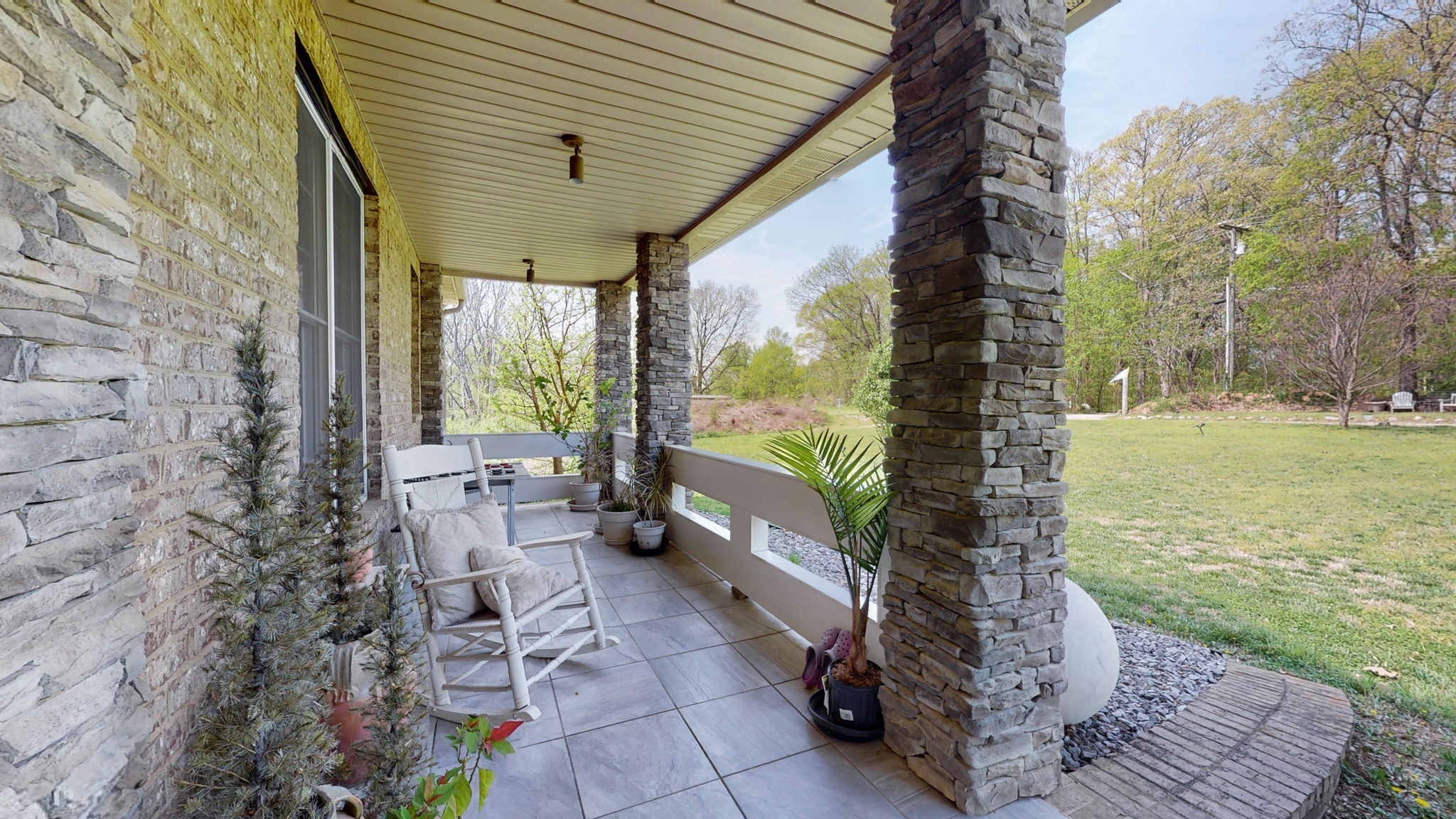 8745 Old Charlotte Pike Property Photo 7