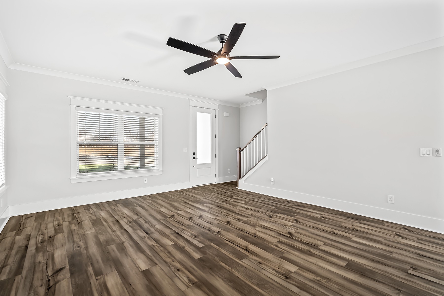 540 Kingwood Lane Property Photo 3