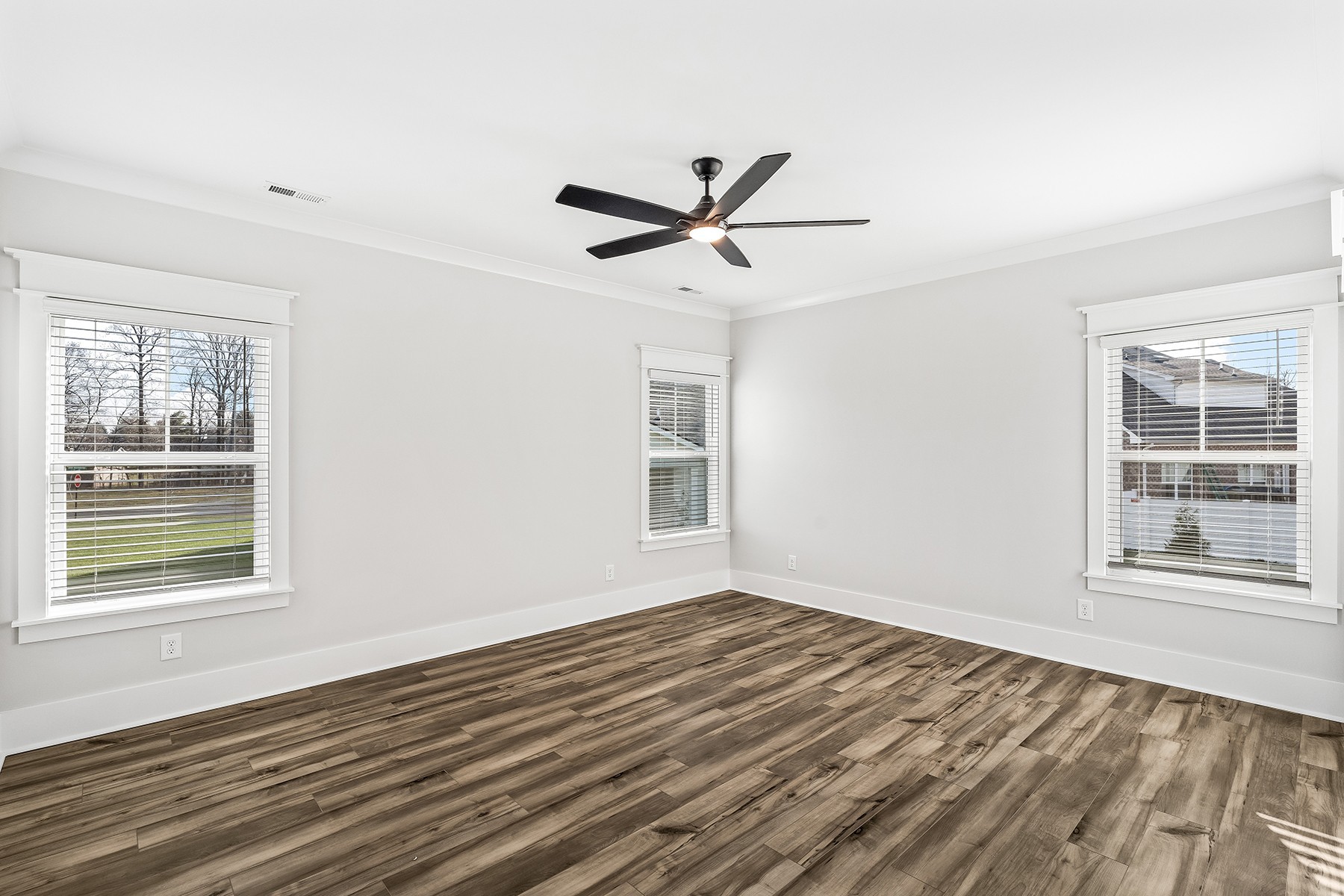540 Kingwood Lane Property Photo 8
